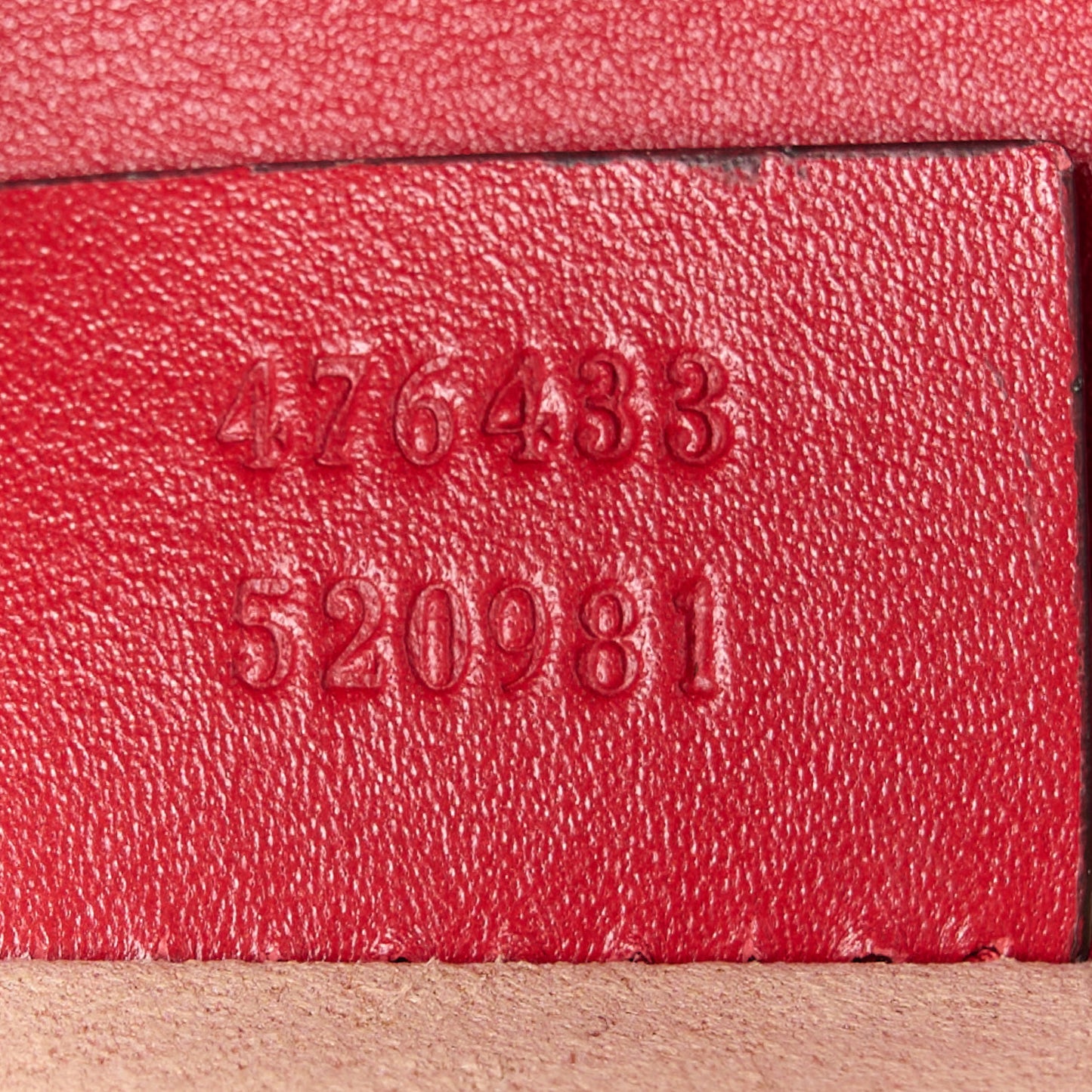 Calfskin Matelasse Super Mini GG Marmont Shoulder Bag Hibiscus Red
