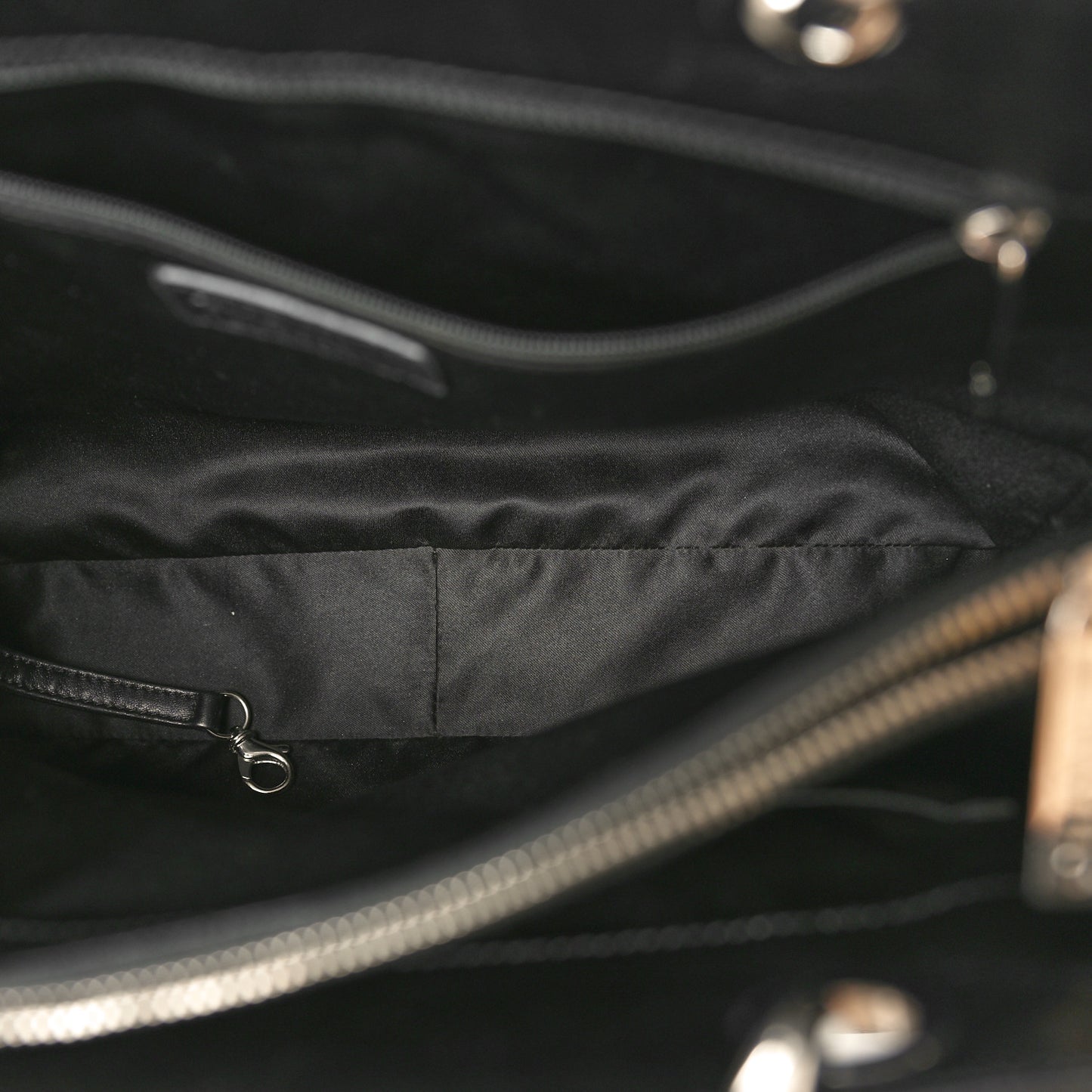 Caviar Quilted Grand Shopping Tote GST Black