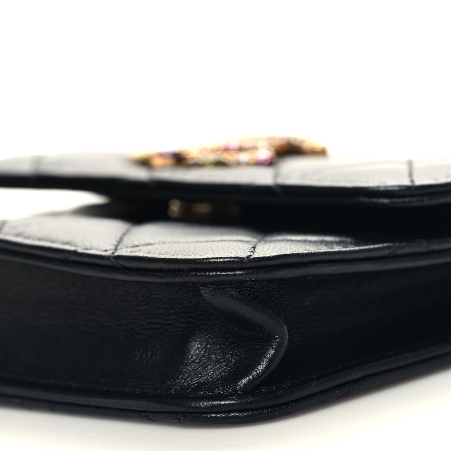 Lambskin Quilted Zirconium Clutch With Chain Black