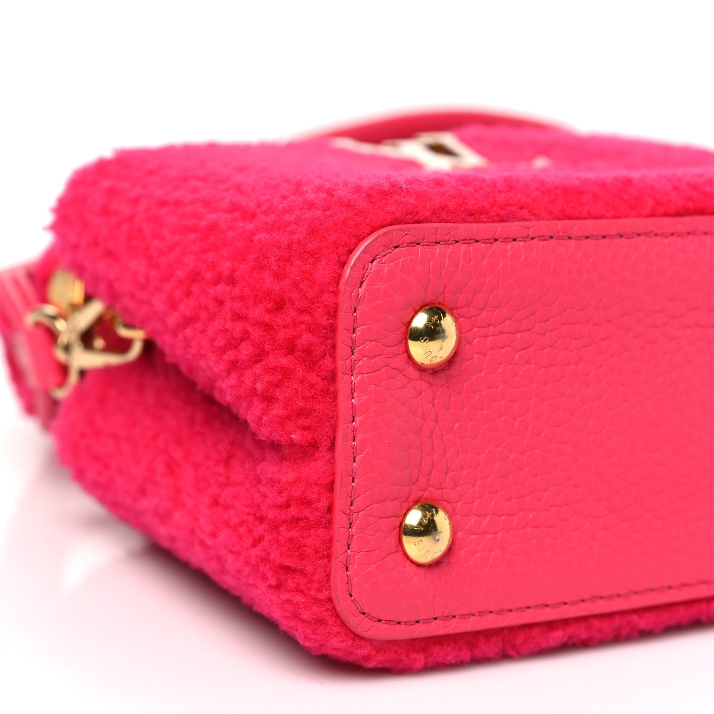Shearling Calfskin Capucines Mini Pink