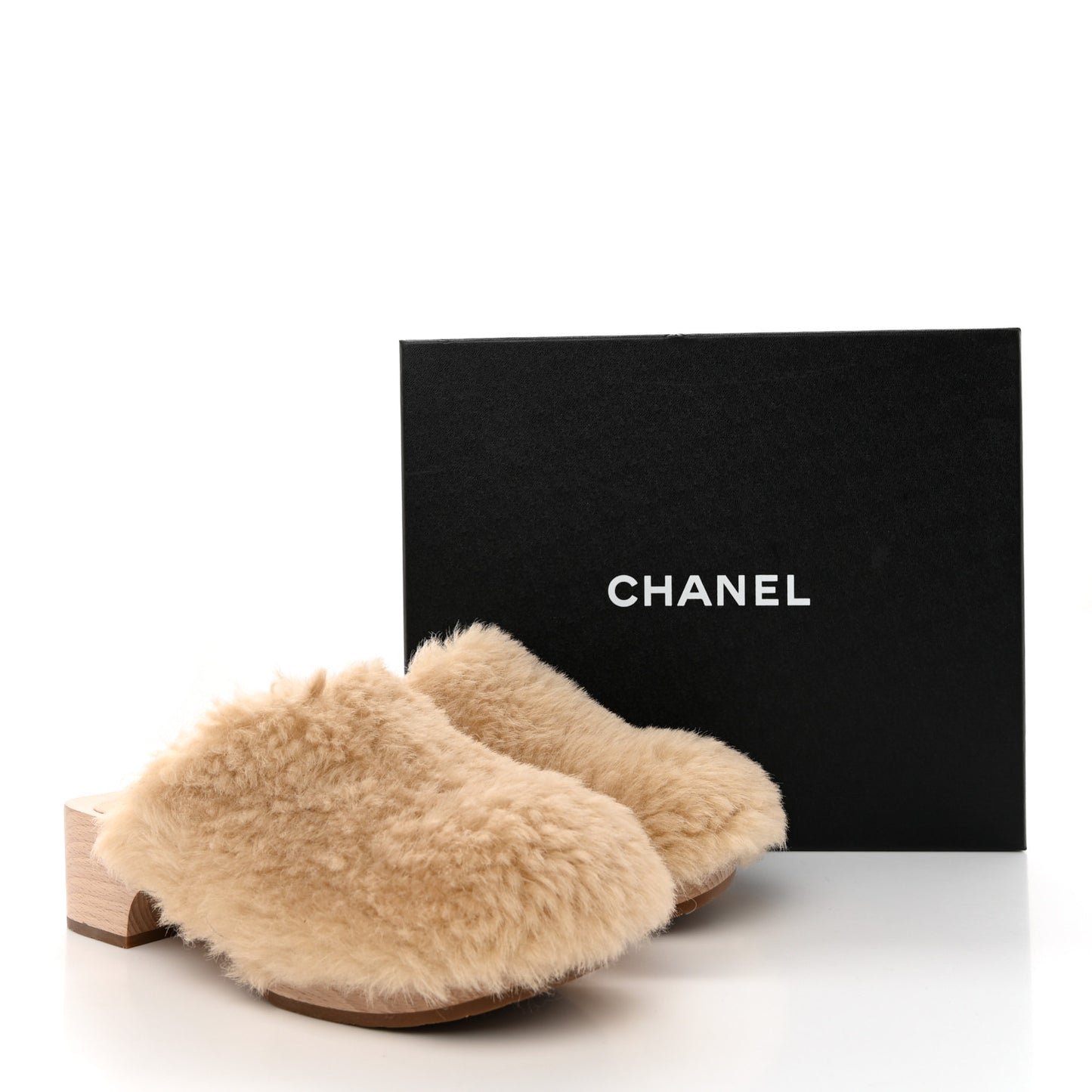 Shearling Lambskin Clogs 38 Beige