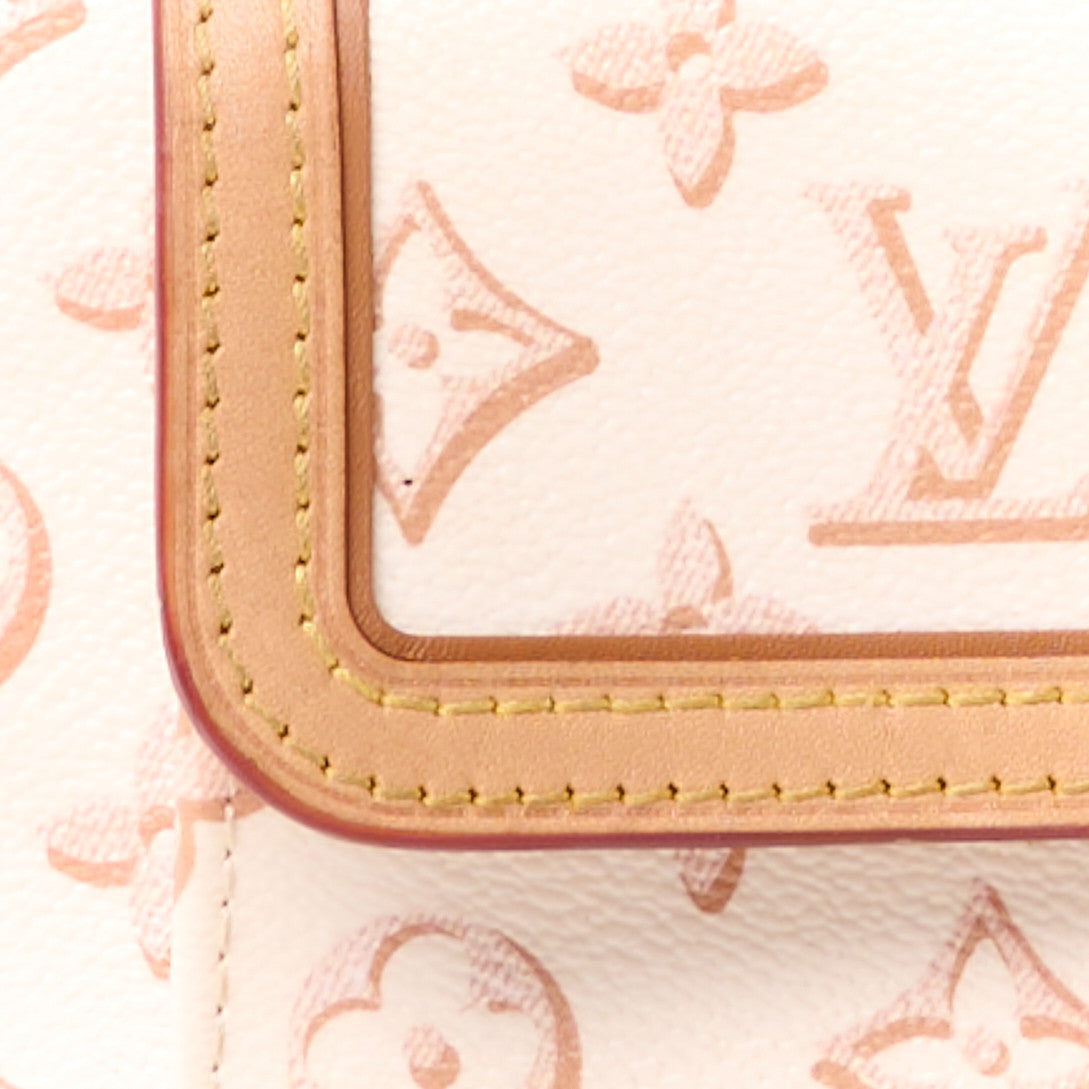 Monogram Fall For You Maxi Multi Pochette Accessories Beige Clair