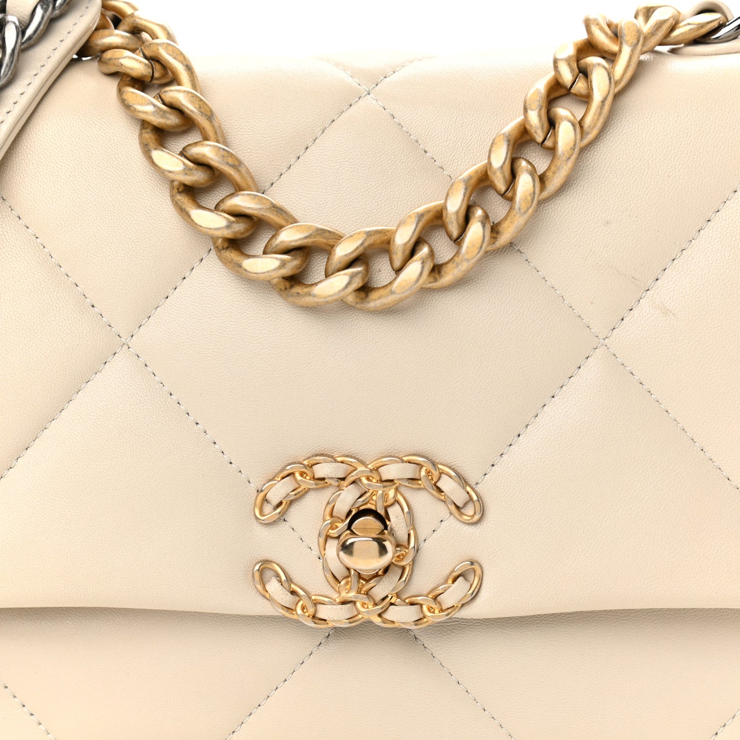 Lambskin Quilted Medium Chanel 19 Flap Light Beige