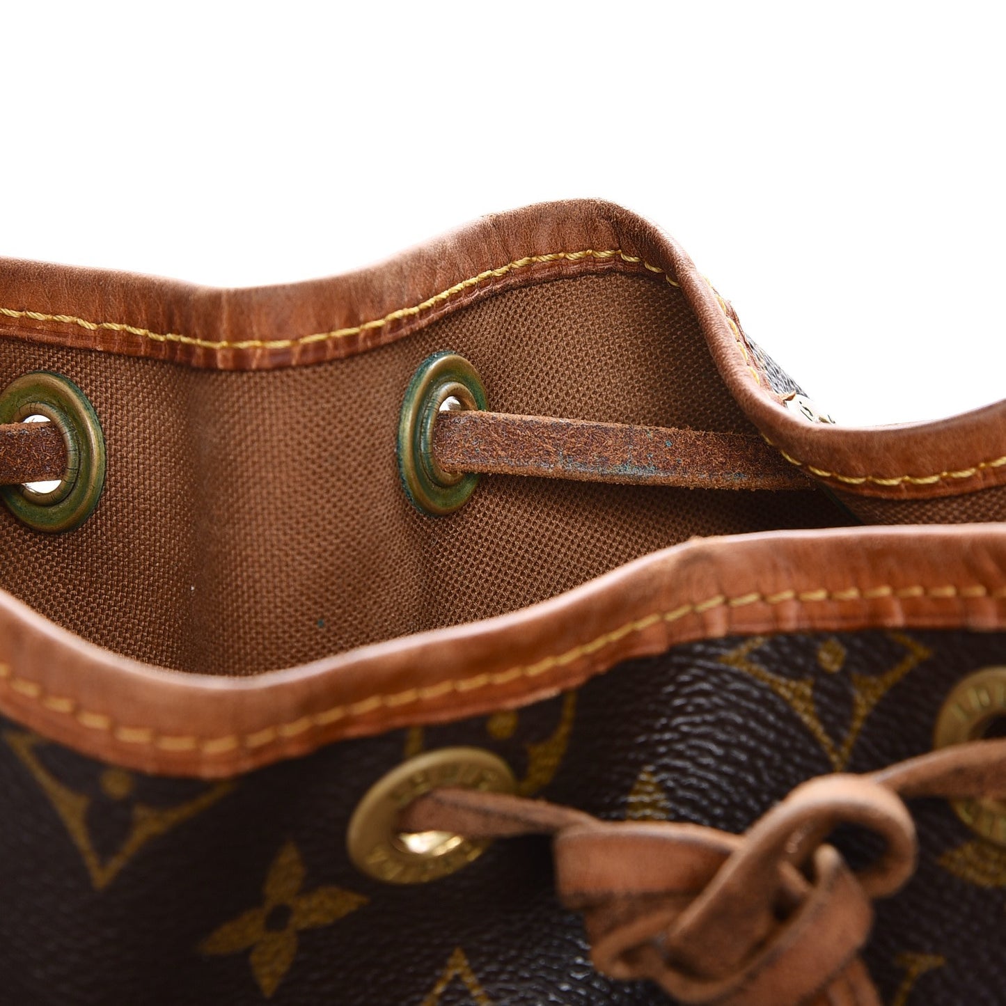 Monogram Noe