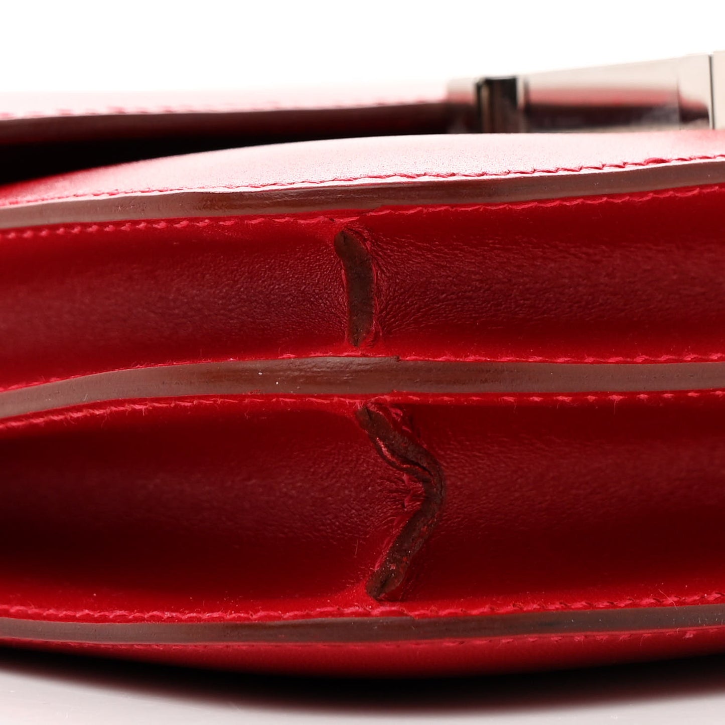 Tadelakt Constance 18 Rouge Vif