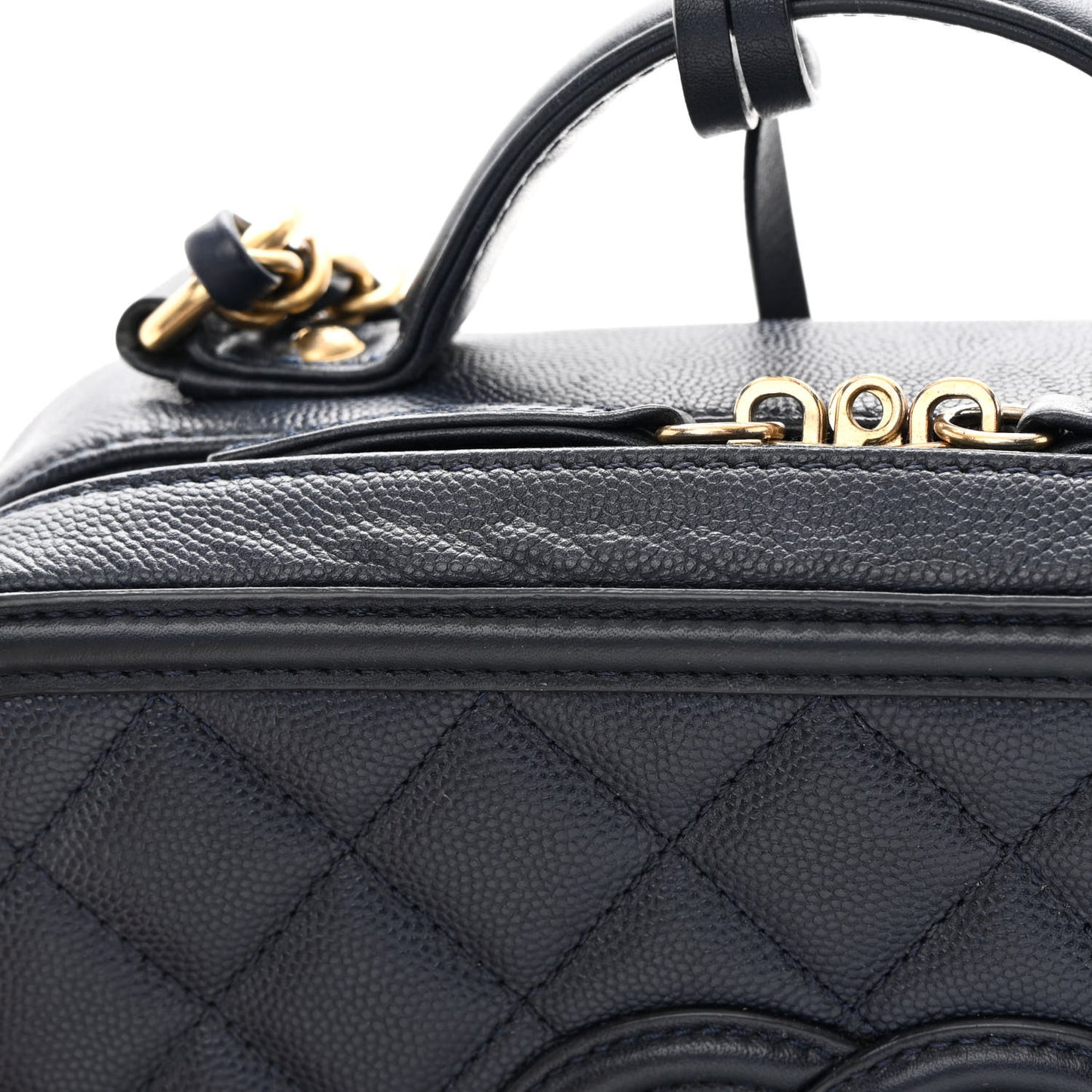 Caviar Quilted Medium CC Filigree Vanity Case Navy