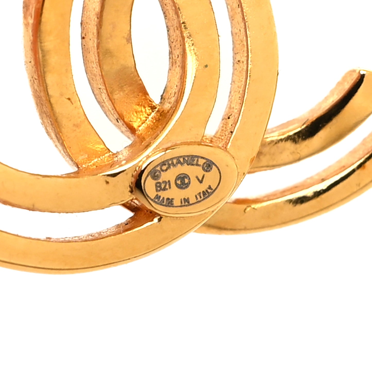 Metal Obazine CC Earrings Gold