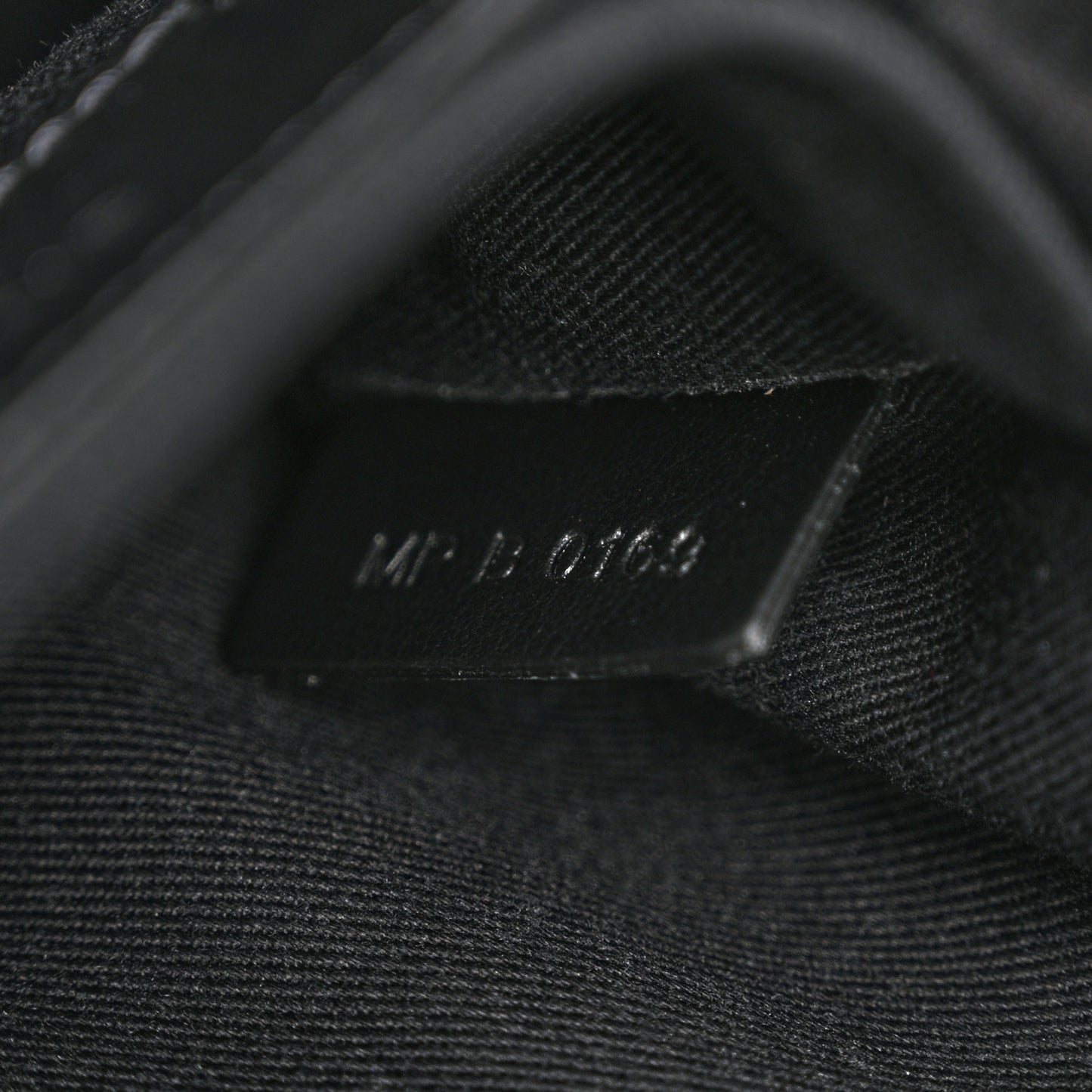 Calfskin Logo Belt Bum Bag Hip Pouch Black