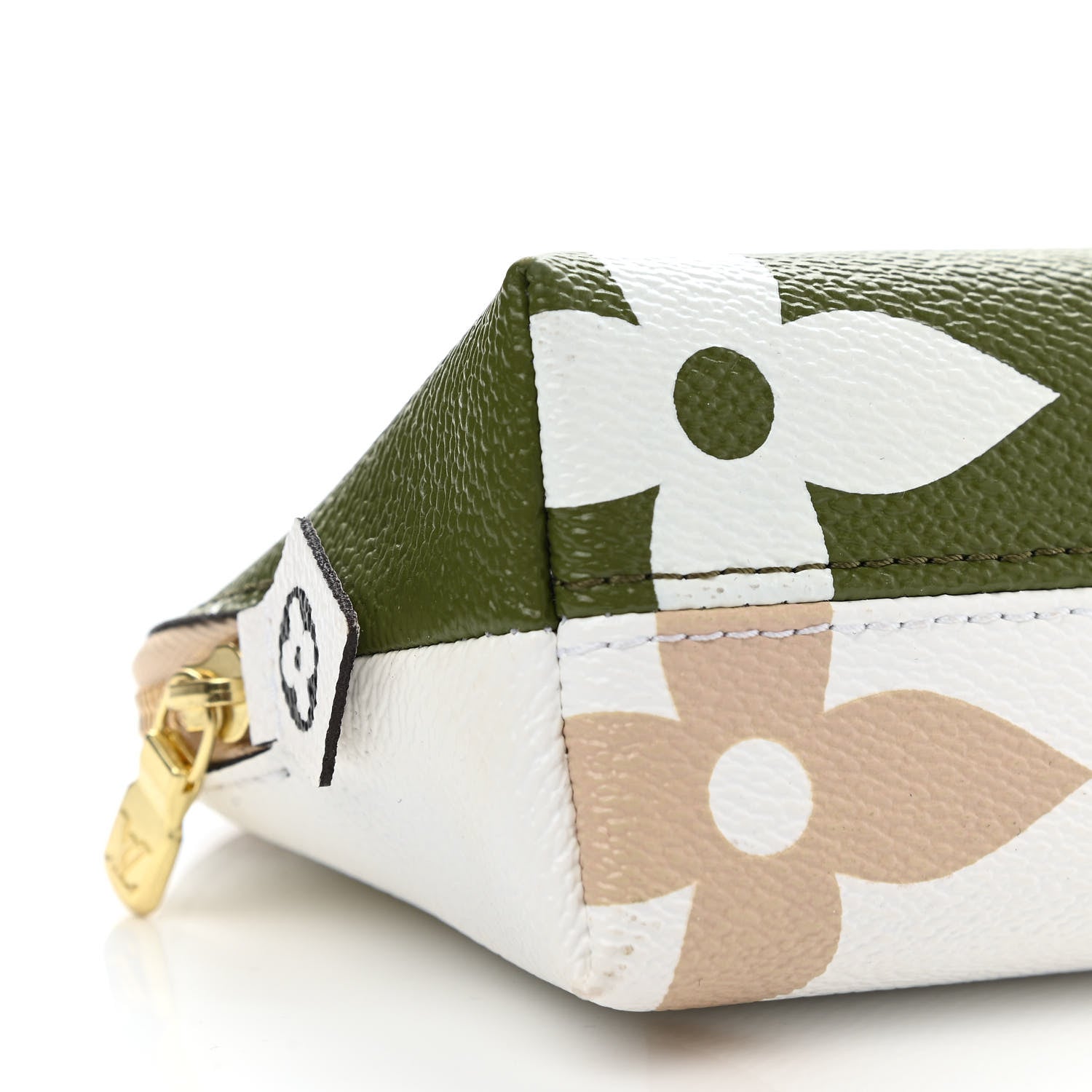 Louis Vuitton Monogram Giant Cosmetic Pouch Kaki 8 of 9
