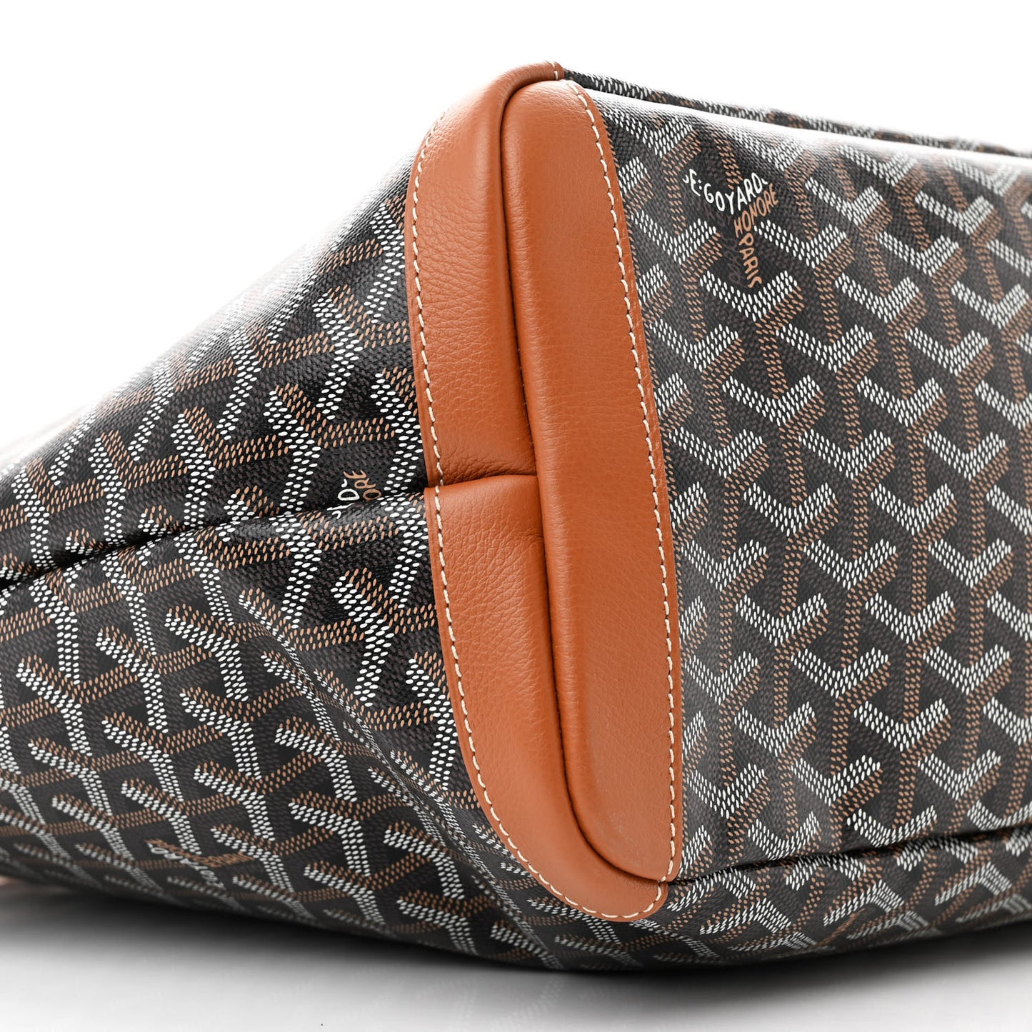 Goyardine Artois MM Black Gold
