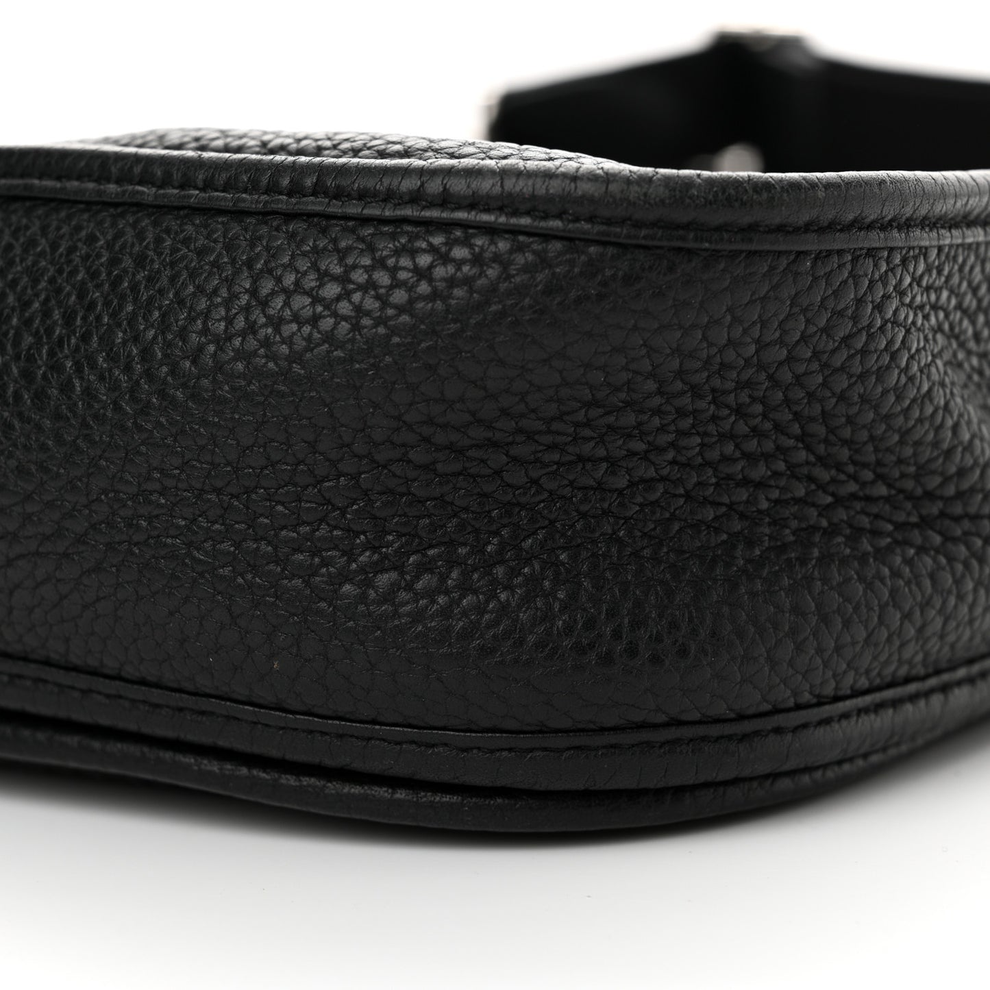 Taurillon Clemence Evelyne III PM Black