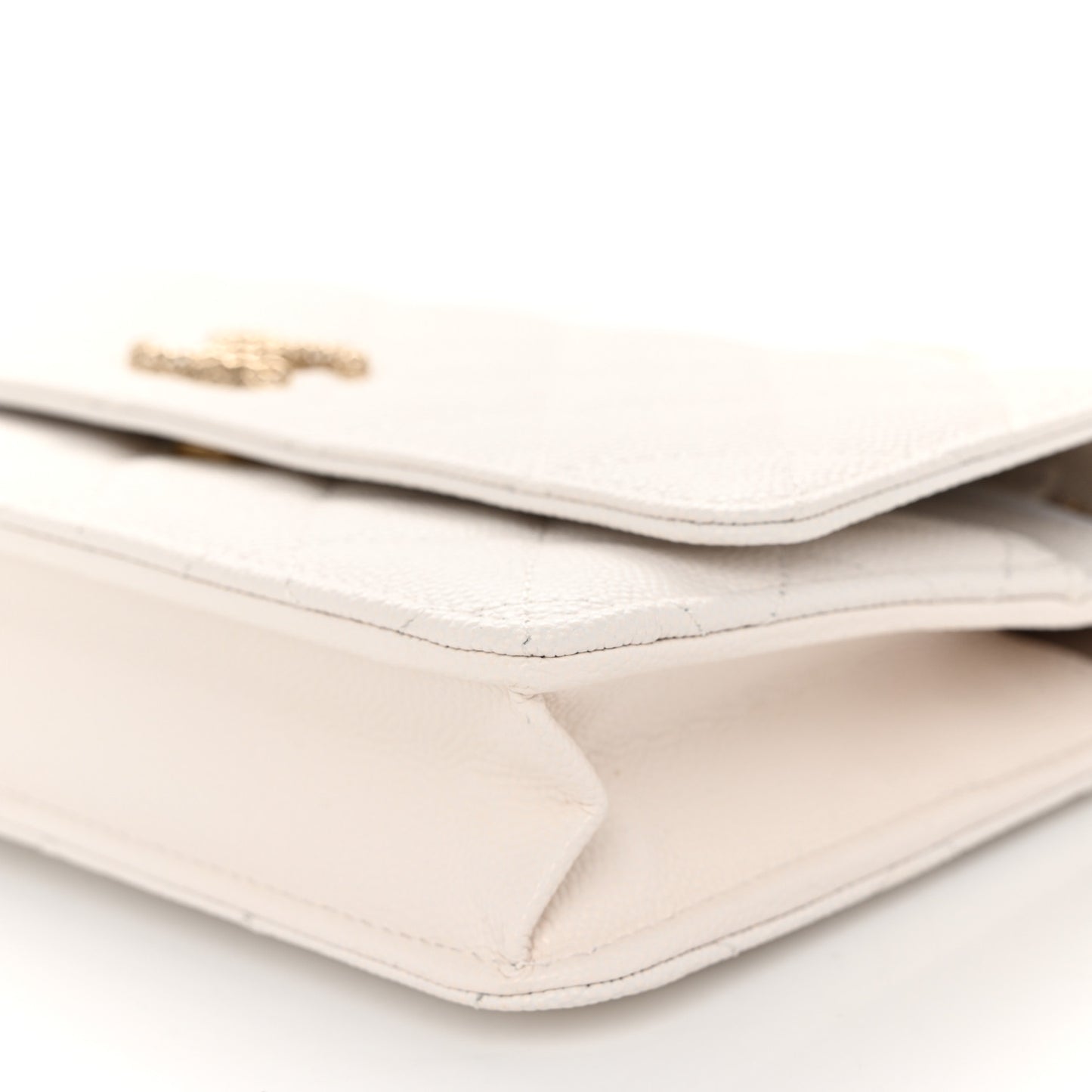 Caviar Quilted Perforated Metal CC Wallet On Chain WOC White