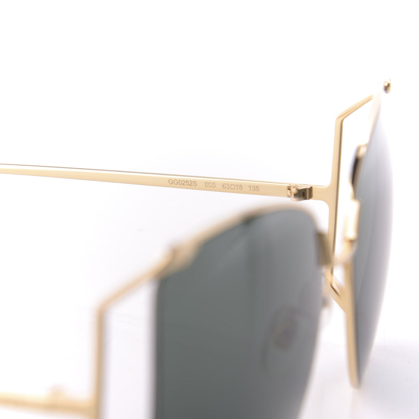 Oversized Round Sunglasses GG0252S Gold