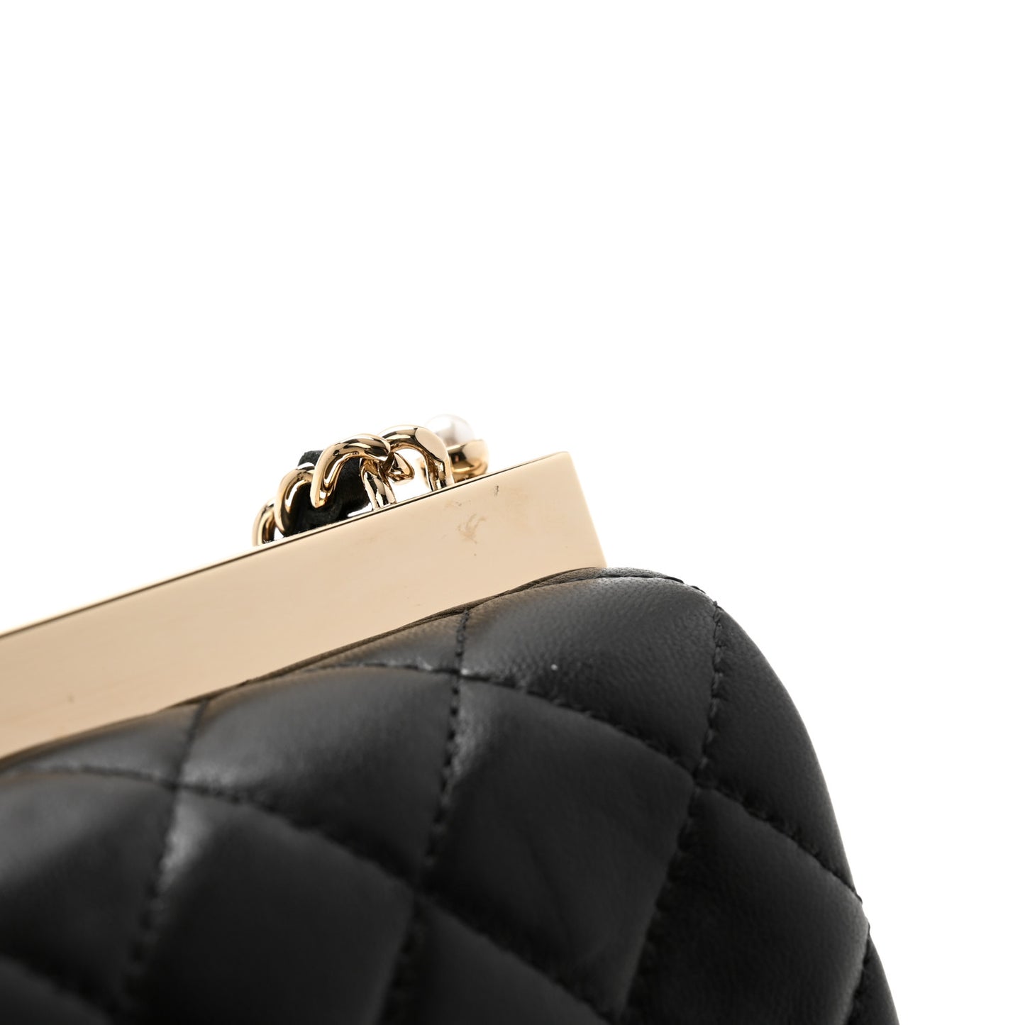 Lambskin Quilted Pearl CC Vanity Case Black