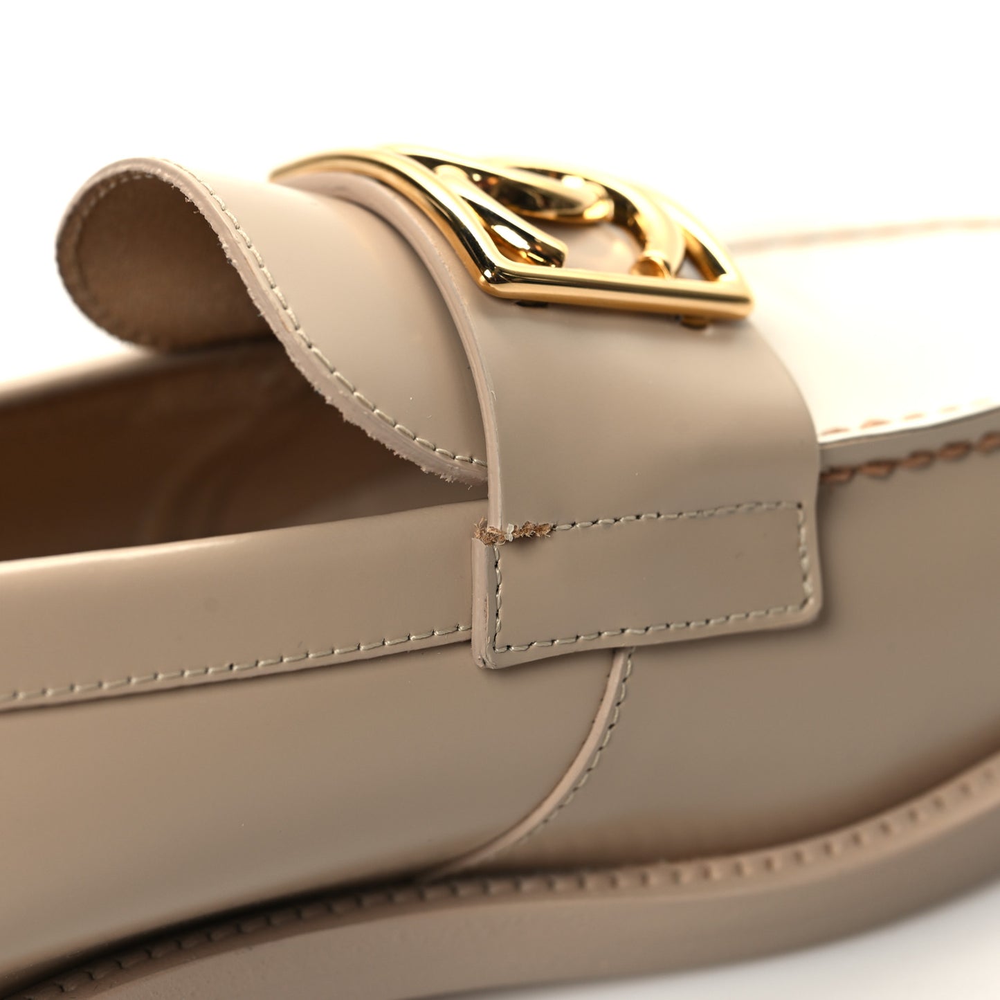 Shiny Calfskin CC Loafers 36 Beige White