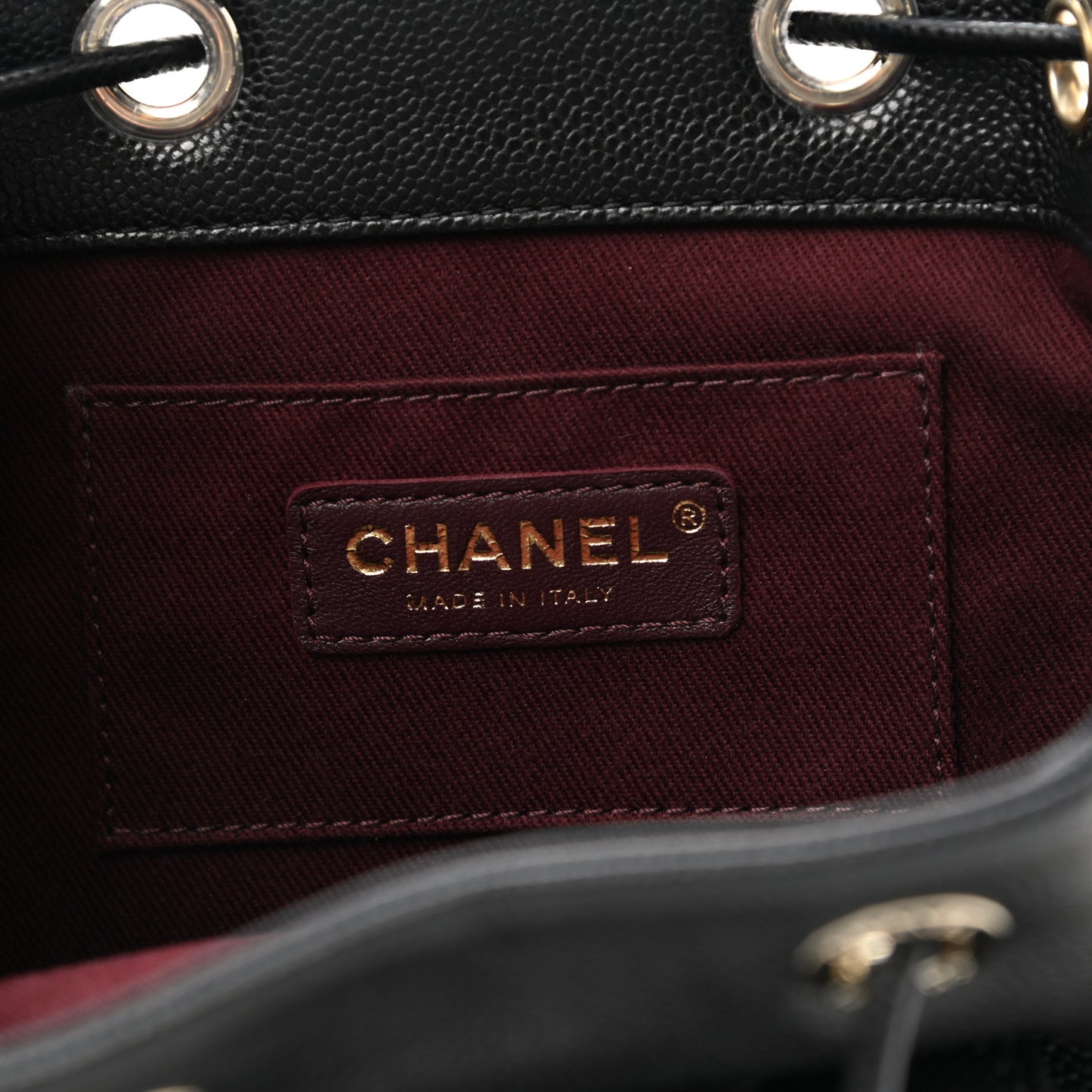 Caviar Quilted CC Pocket Bucket Bag Black