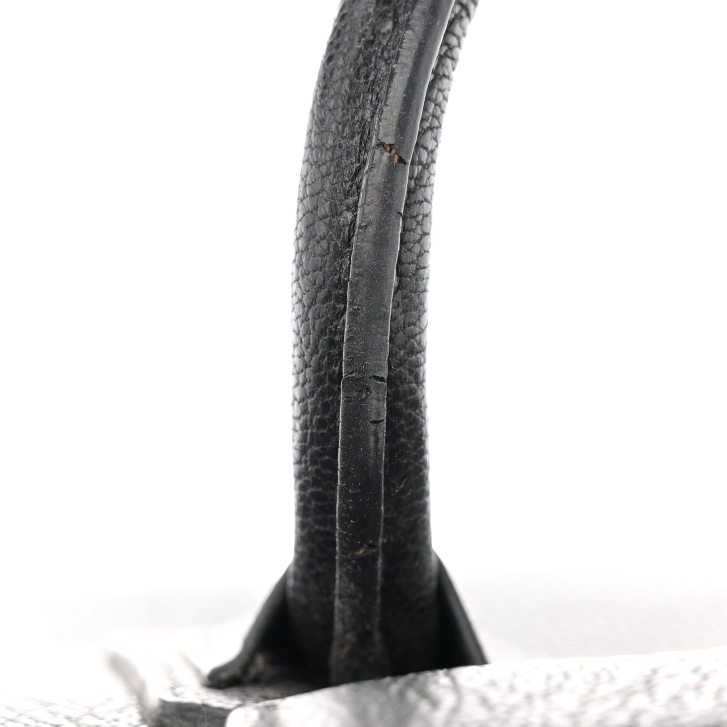 Sugar Goatskin Medium Antigona Black