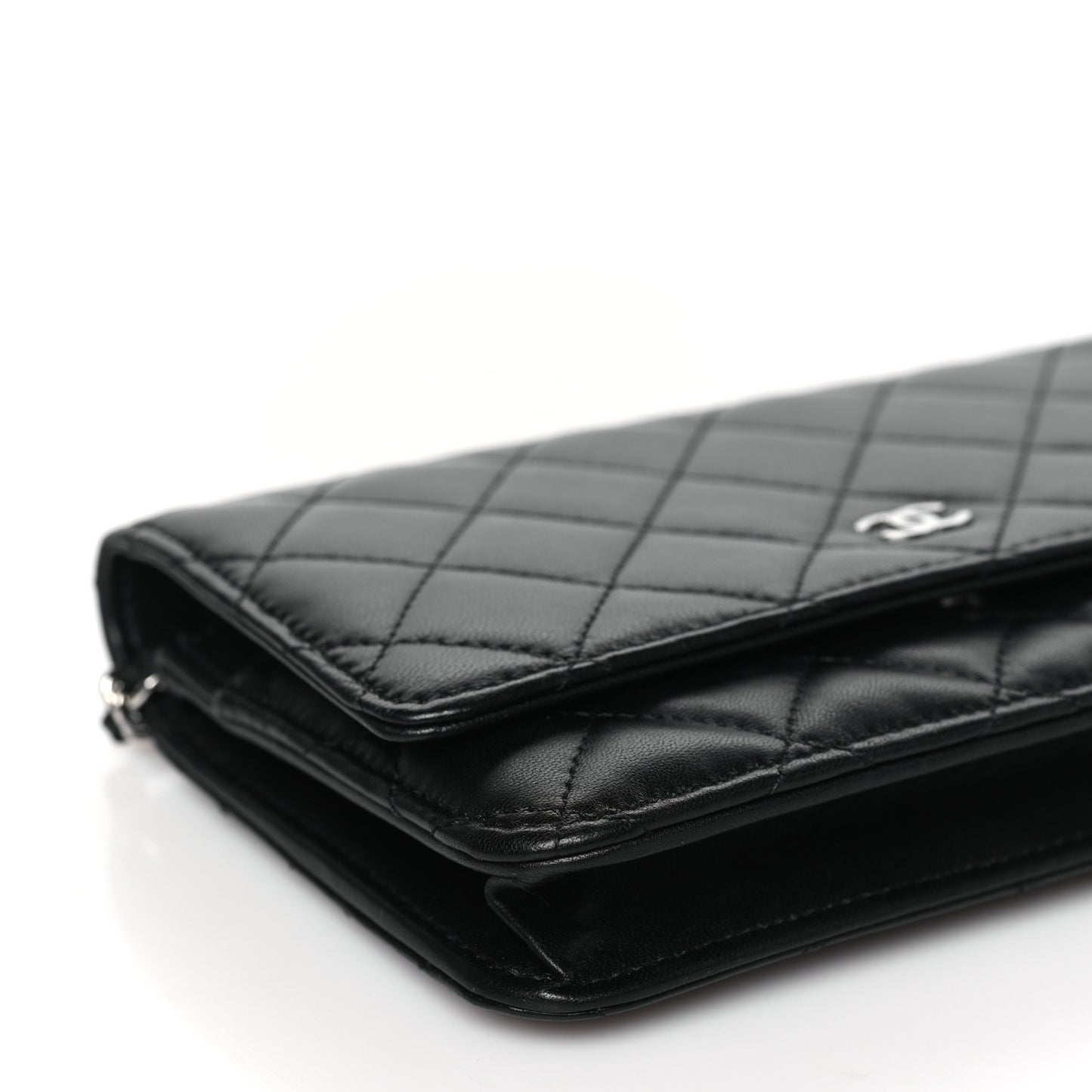 Lambskin Quilted Wallet On Chain WOC Black
