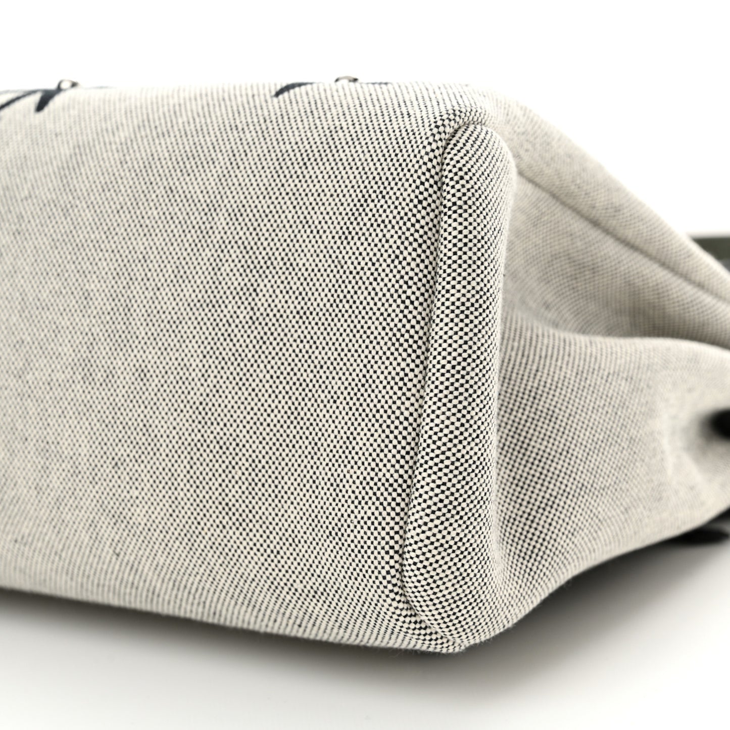 H Plume Canvas Vache Hunter Circuit Rider Hobnailed Herbag Zip Retourne 31 PM Black Ecru