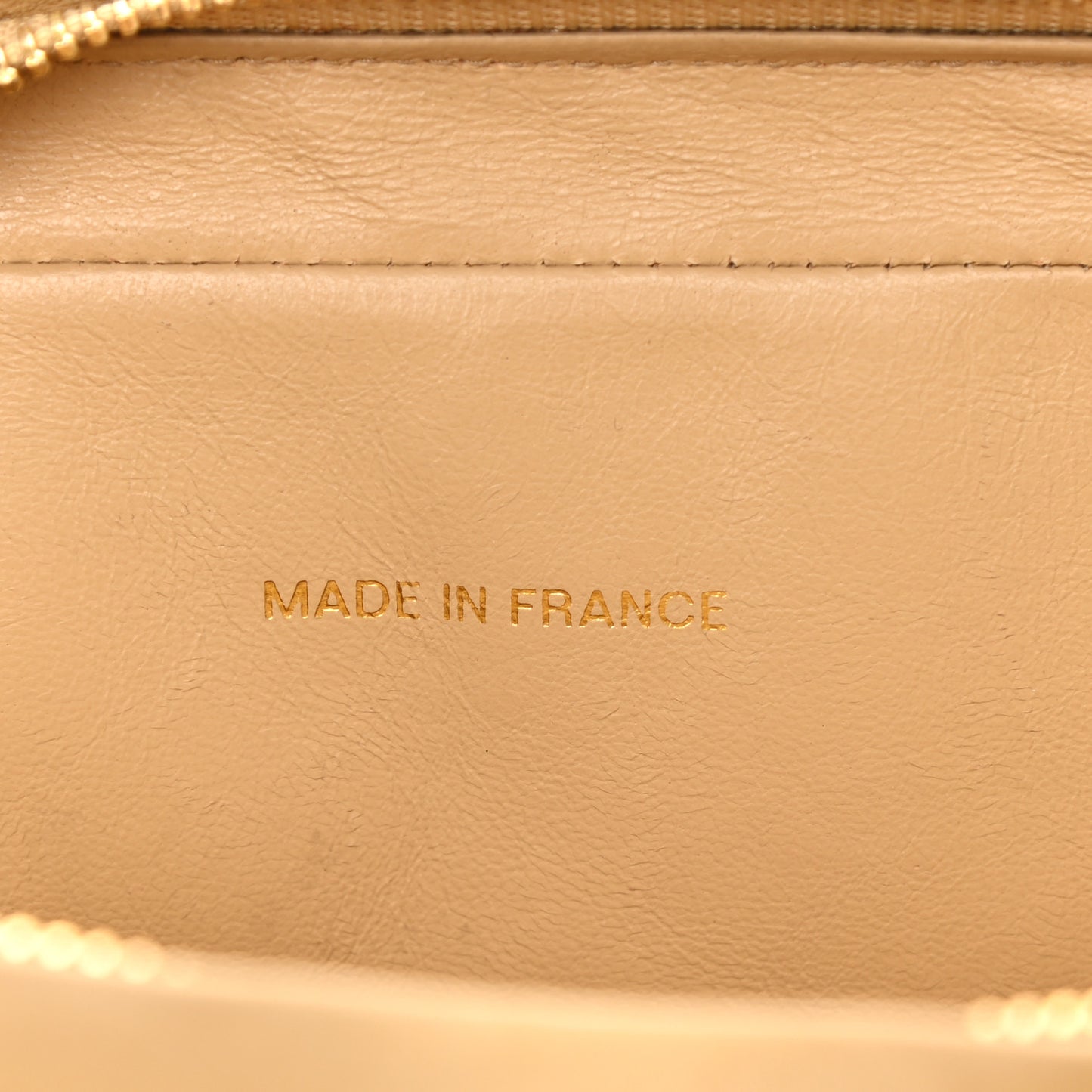 Lambskin Quilted Flap Camera Case Beige Clair