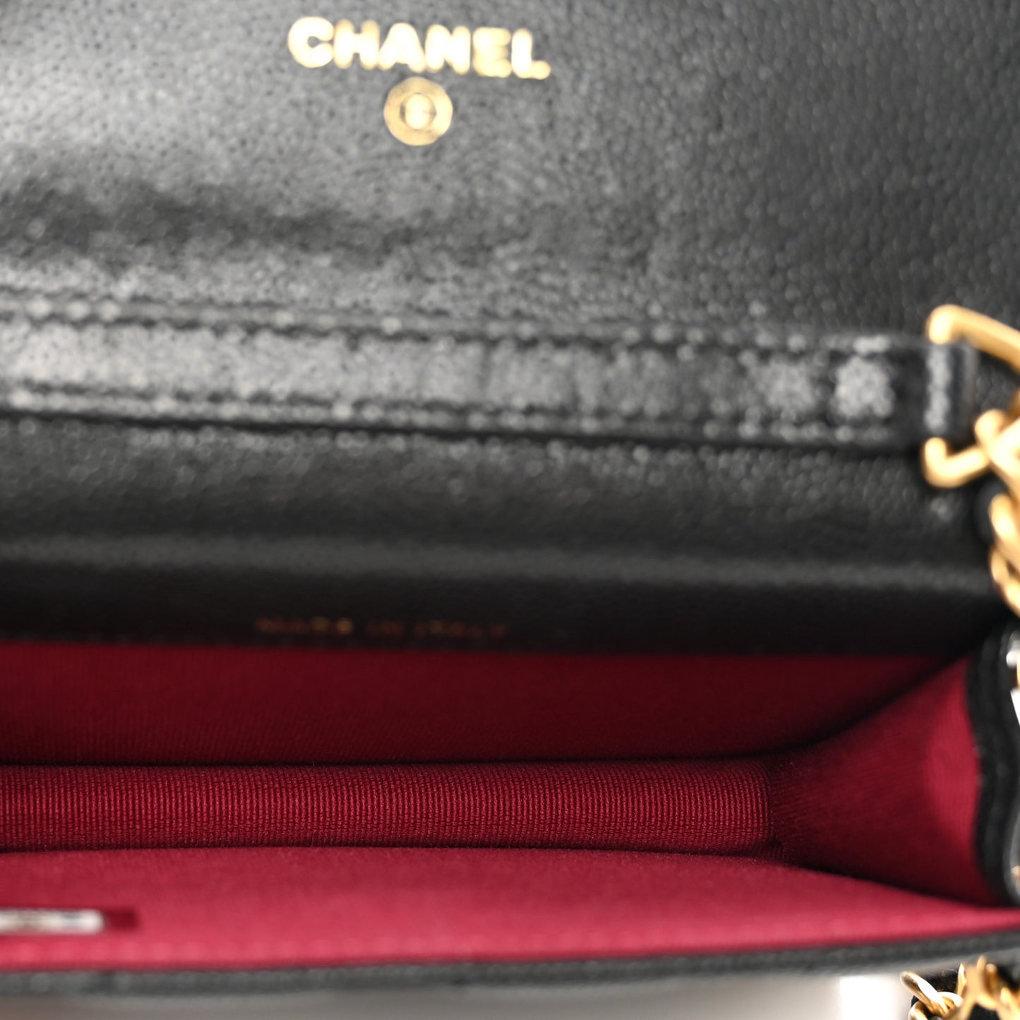 Caviar Quilted Twist Your Buttons Coin Purse With Chain Black