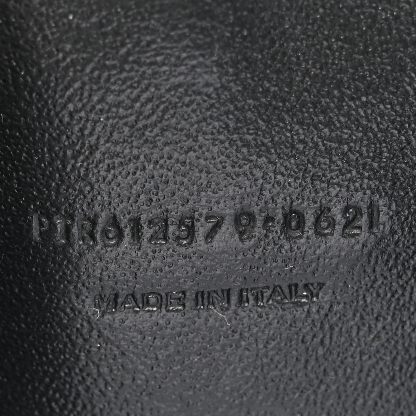 Grain De Poudre Matelasse Monochrome Monogram Mini Lou Camera Bag Black