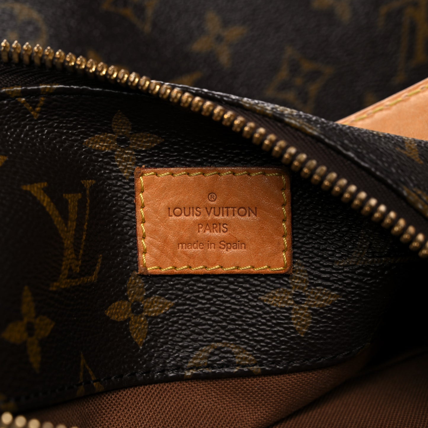 Monogram Sully MM