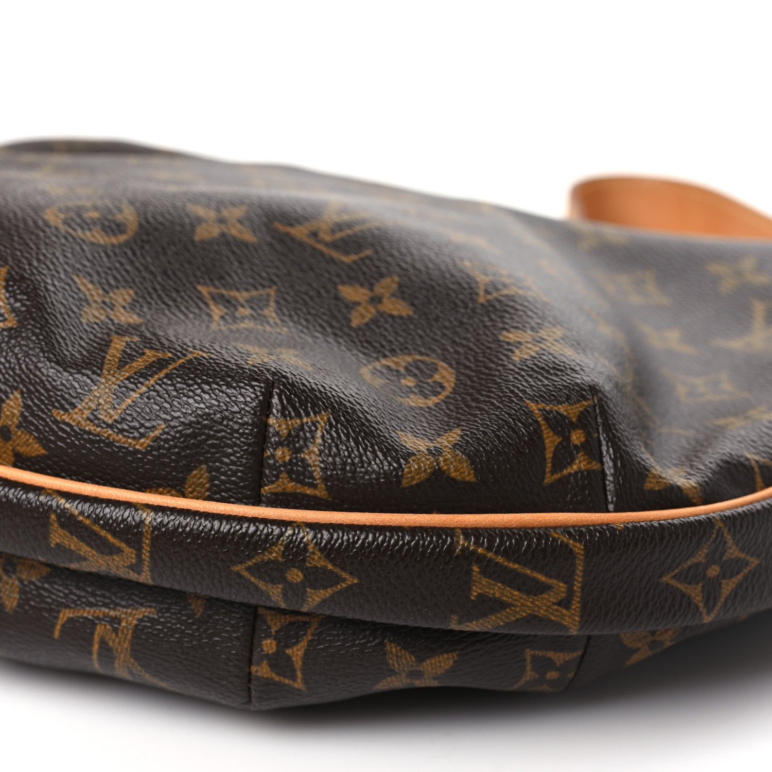 Louis Vuitton Monogram Croissant MM 9 of 11