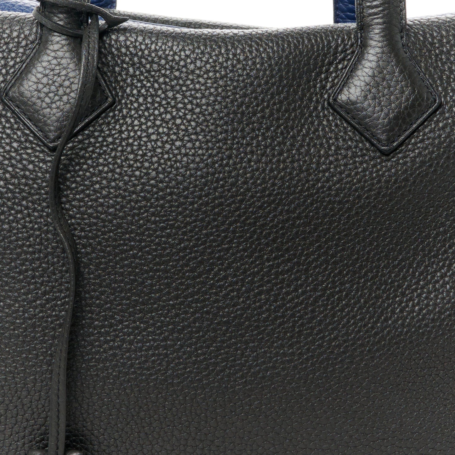Taurillon Clemence Victoria II 35 Black Bleu De Malte