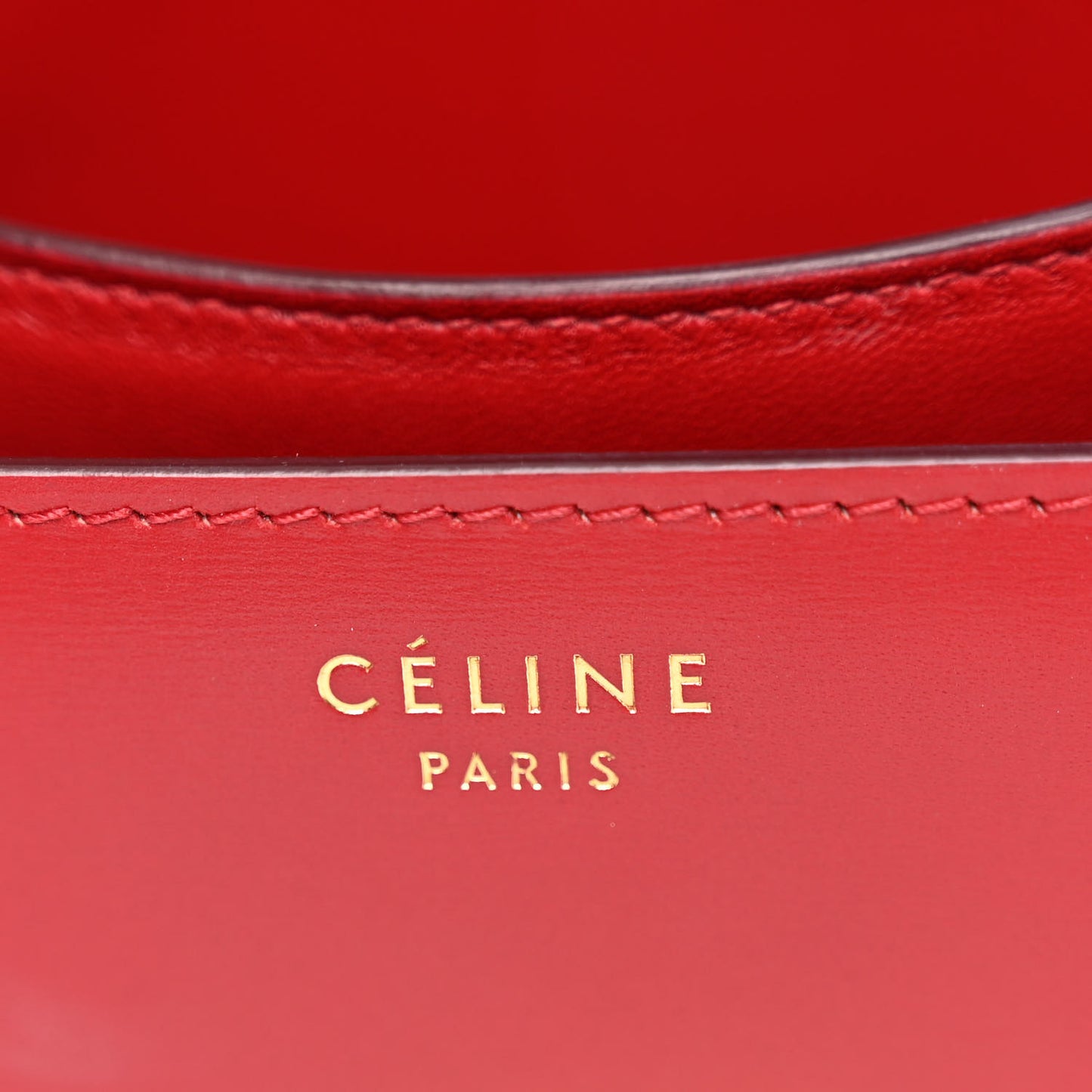 Box Calfskin Medium Classic Box Flap Bag Red