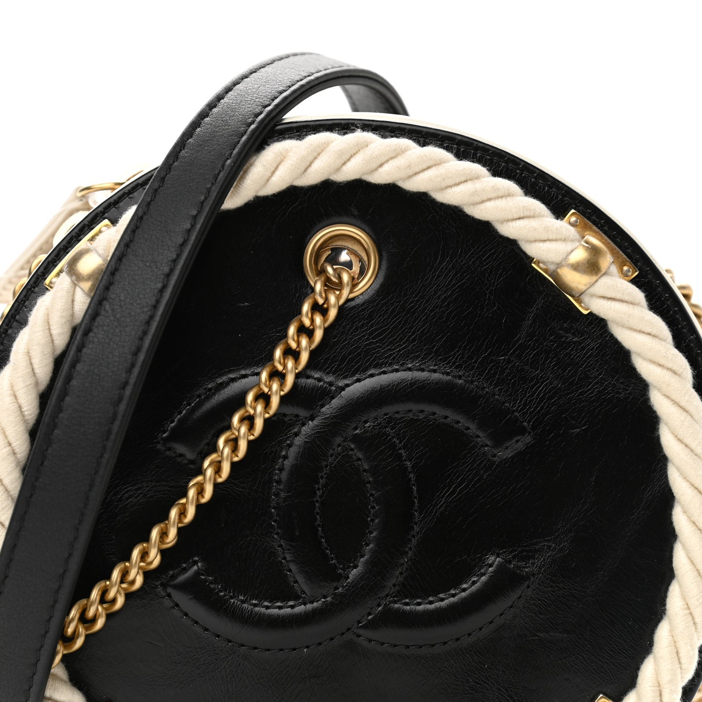 Crumpled Calfskin Cotton Small En Vogue Round Bag Black