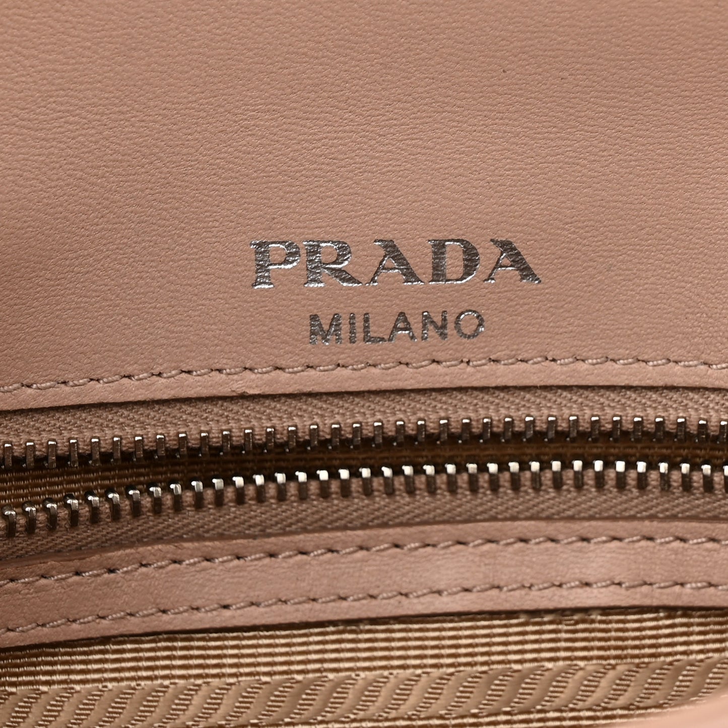 Nappa Gaufre Small Chain Flap Shoulder Bag Cipria