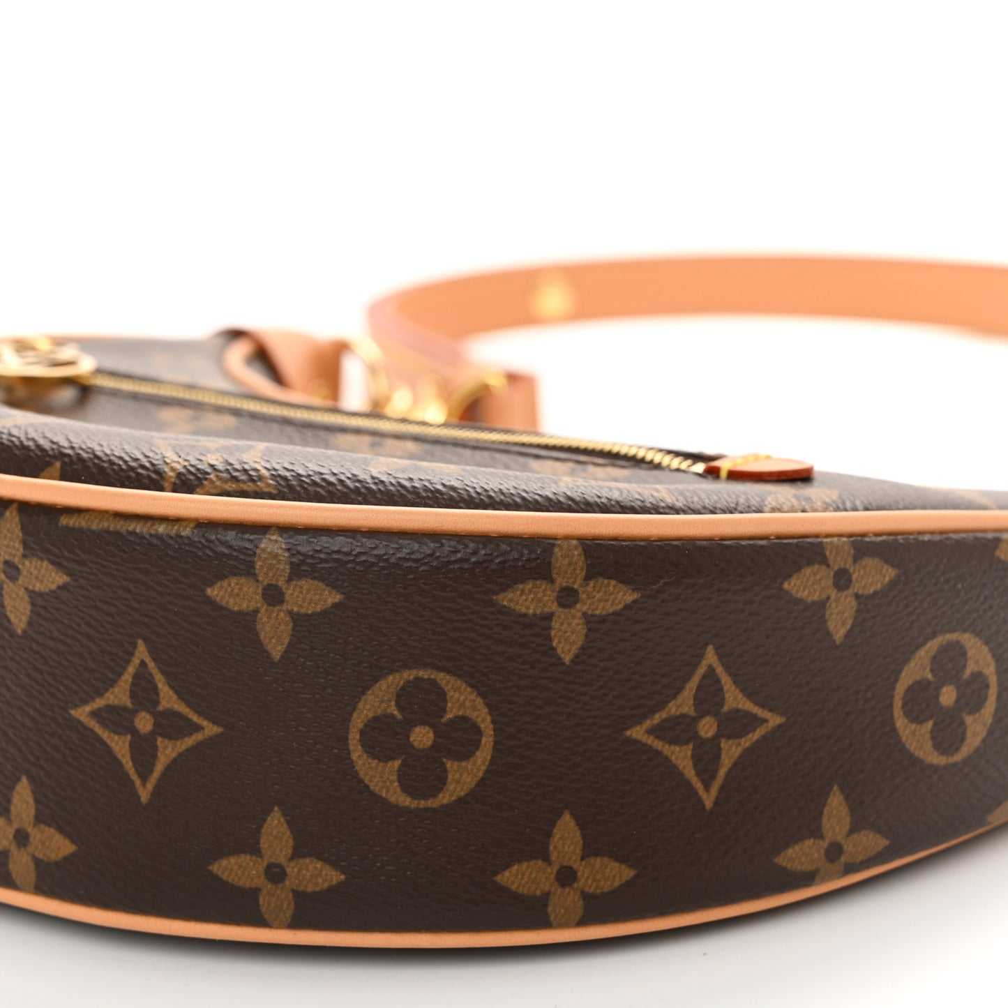 Monogram Loop