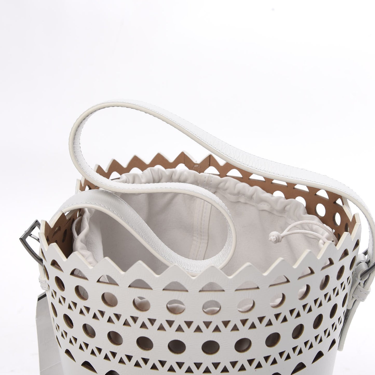 Lux Calfskin Vienne Edition 1992 Bucket Bag White