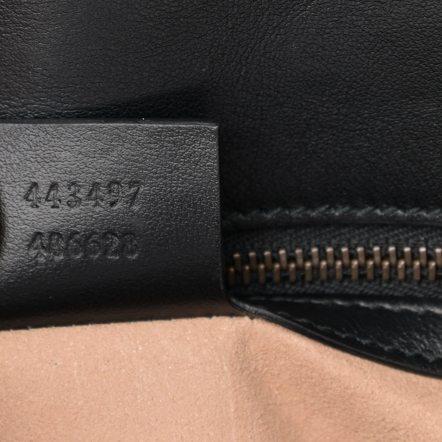 Calfskin Matelasse Small GG Marmont Shoulder Bag Black
