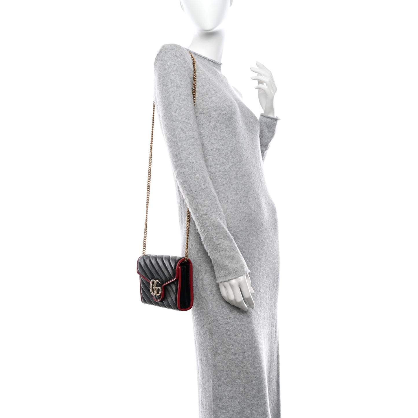 Vintage Effect Calfskin Matelasse Diagonal Torchon GG Marmont Chain Wallet Black Romantic Cherry