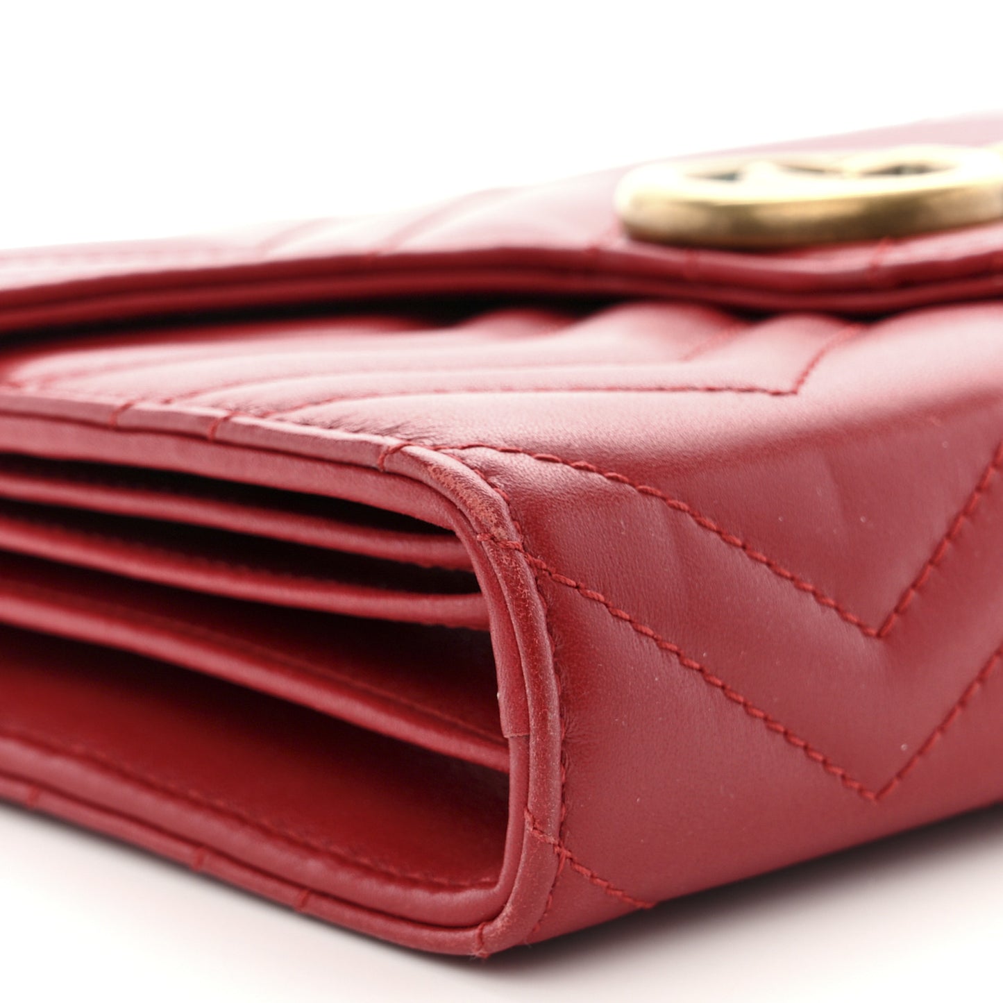 Calfskin Matelasse GG Marmont Chain Wallet Hibiscus Red