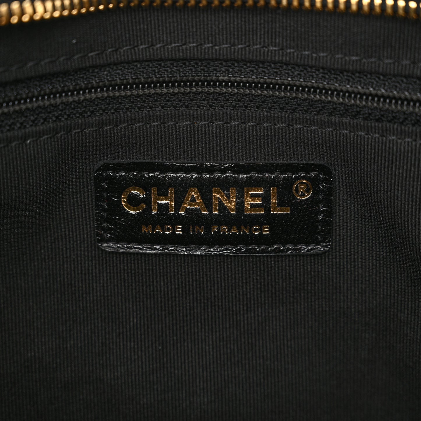 Shiny Crumpled Lambskin Quilted Medium CC Funky Town Hobo Black