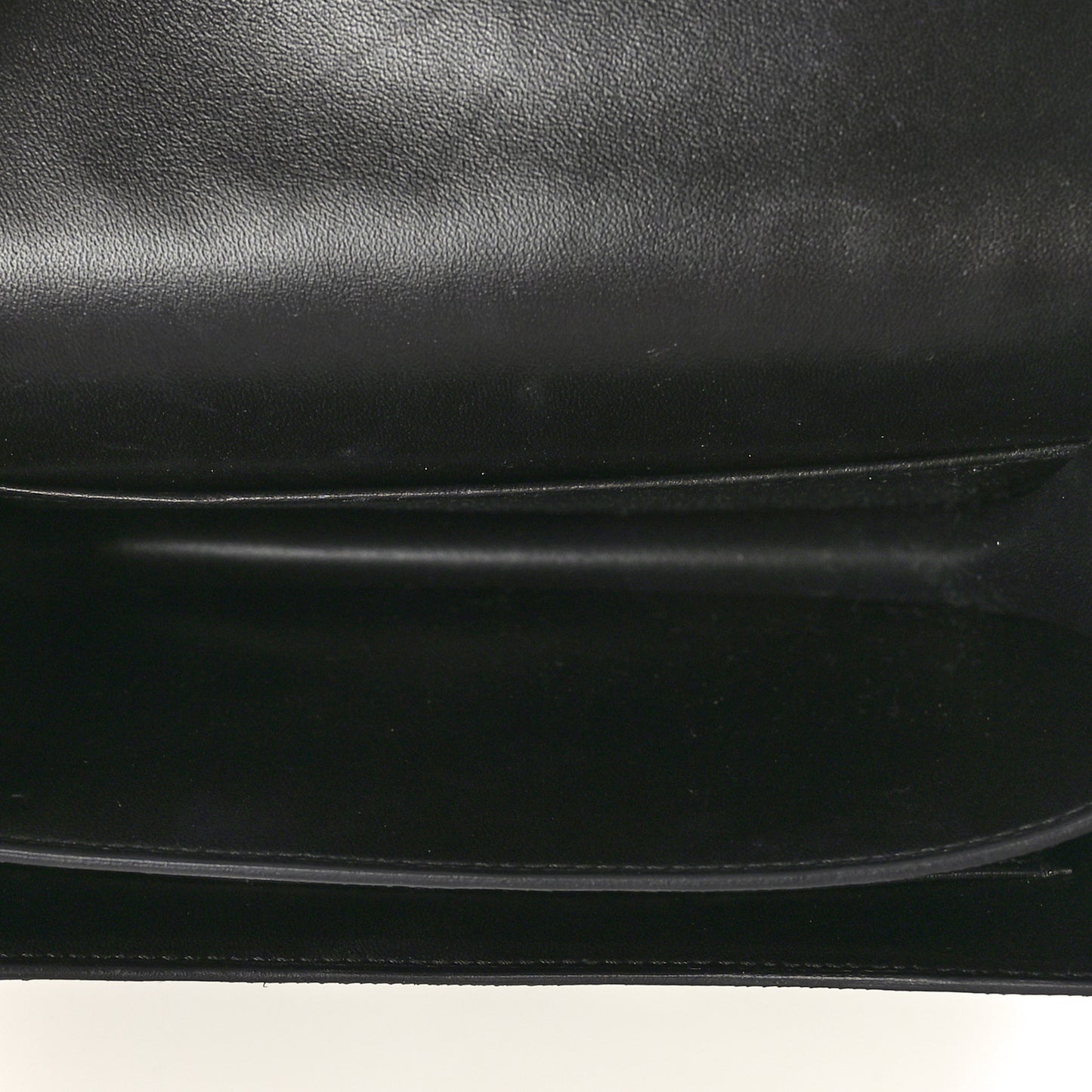 Epsom Constance 18 Black