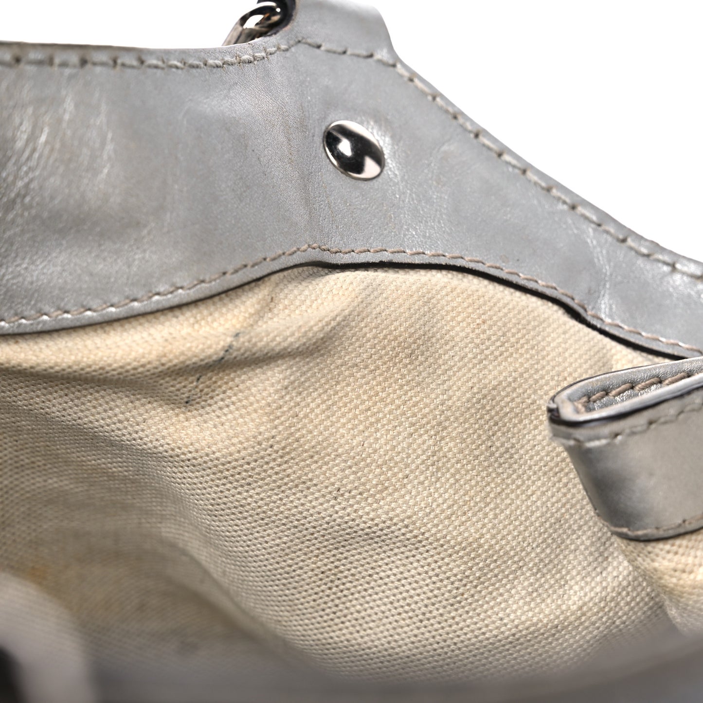 Metallic Guccissima Medium Sukey Tote Silver