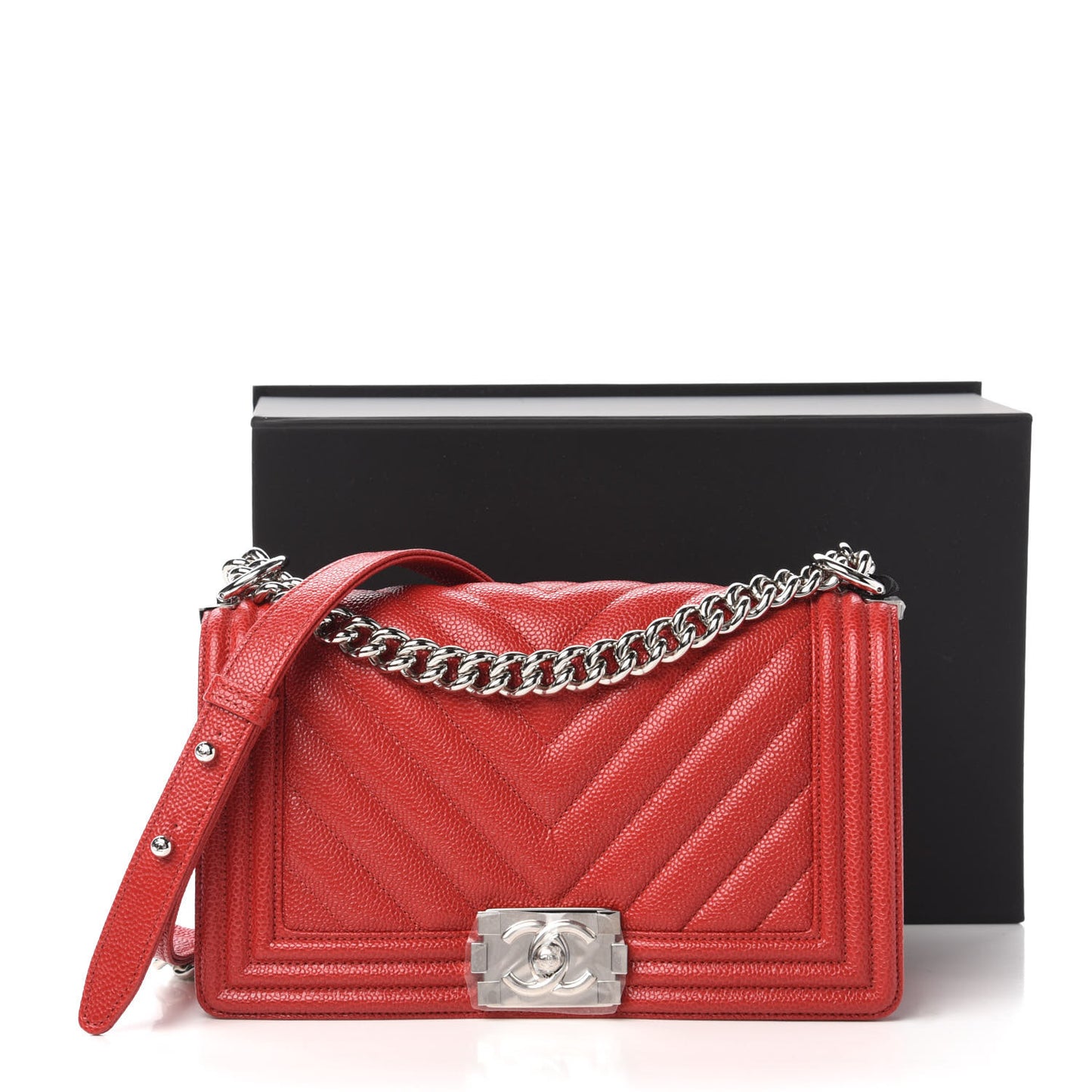 Caviar Chevron Quilted Medium Boy Flap Red