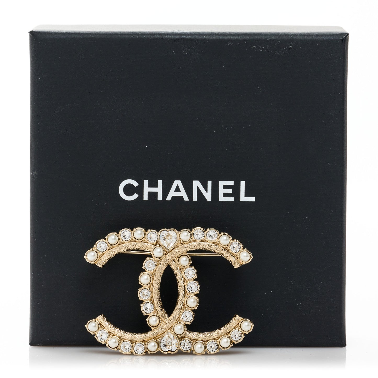 Pearl Crystal CC Brooch Gold