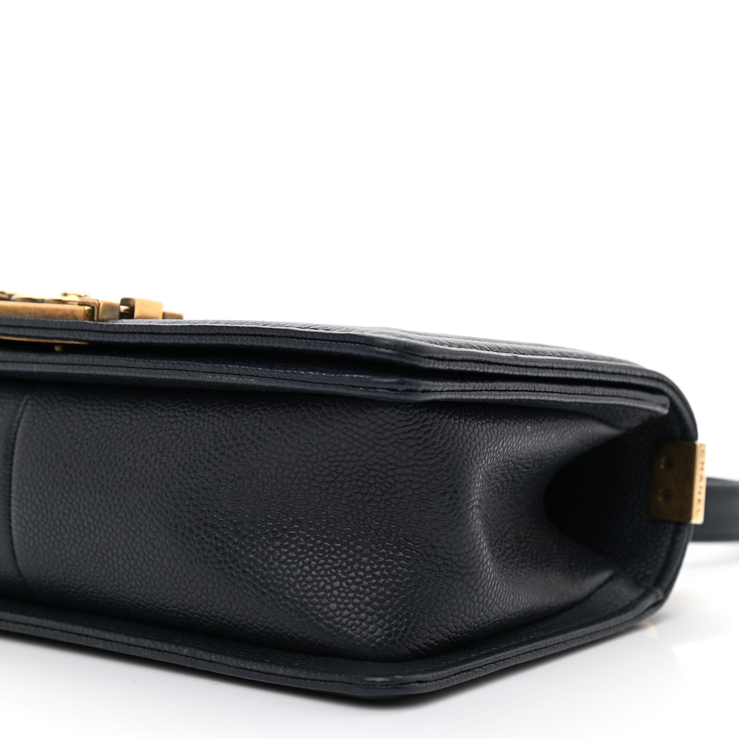 Caviar Quilted Medium Boy Flap Navy