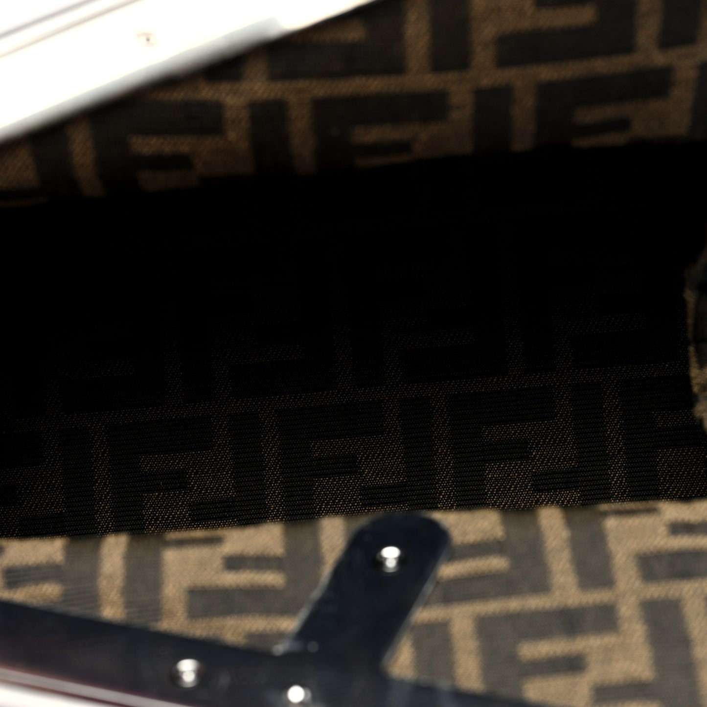 Shiny Nappa Midi Fendi First Mirto