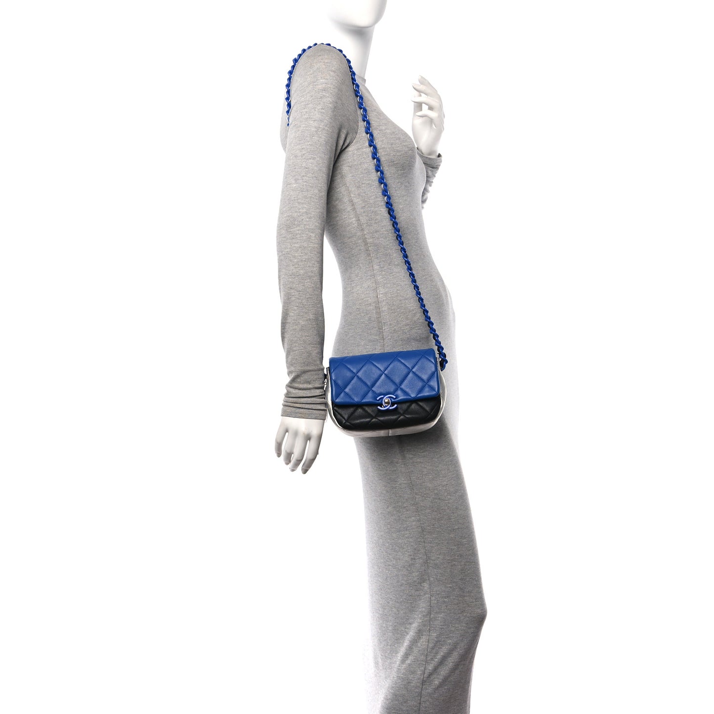 Lambskin Quilted Messenger Flap Blue Silver Black