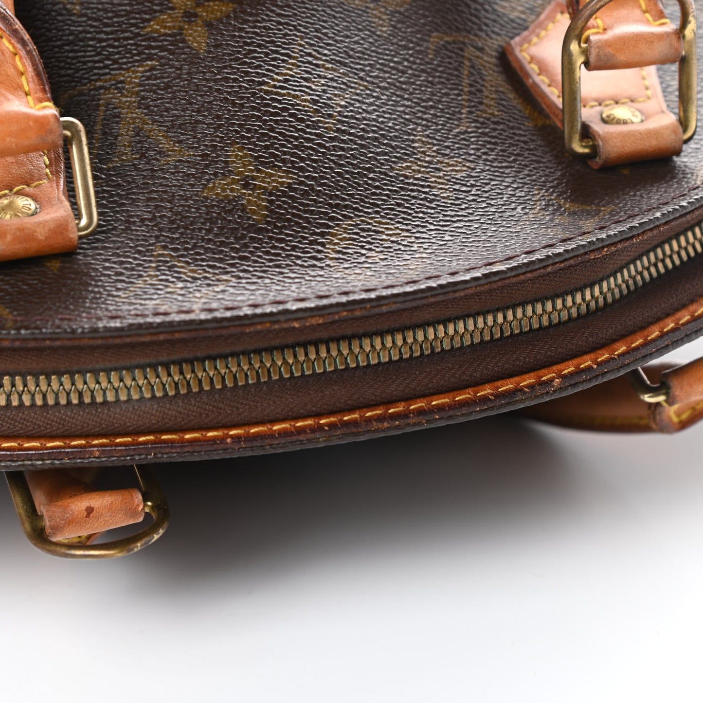 Monogram Ellipse MM