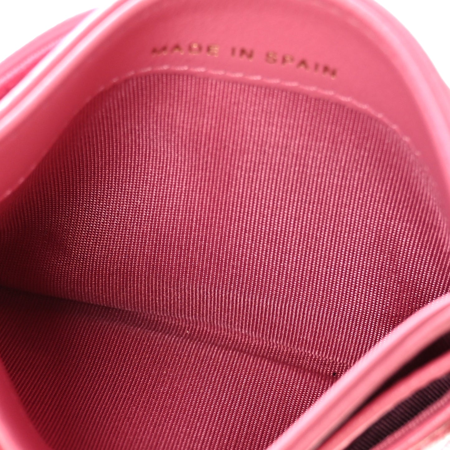 Lambskin Quilted Chanel 19 Card Holder Dark Pink