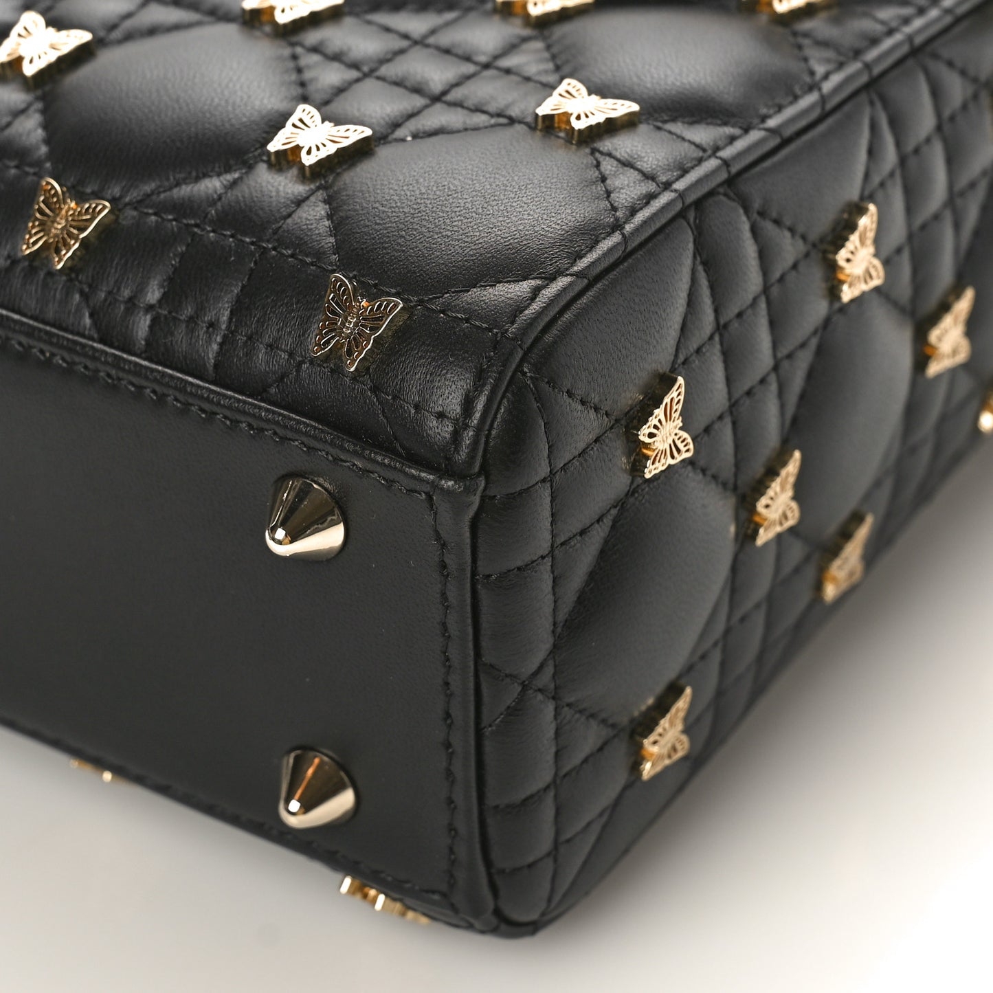 Lambskin Cannage Butterfly Studs Small Lady Dior Black