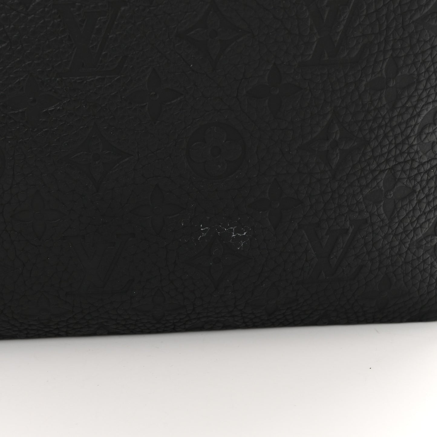 Taurillon Monogram Solar Ray A4 Pouch Black