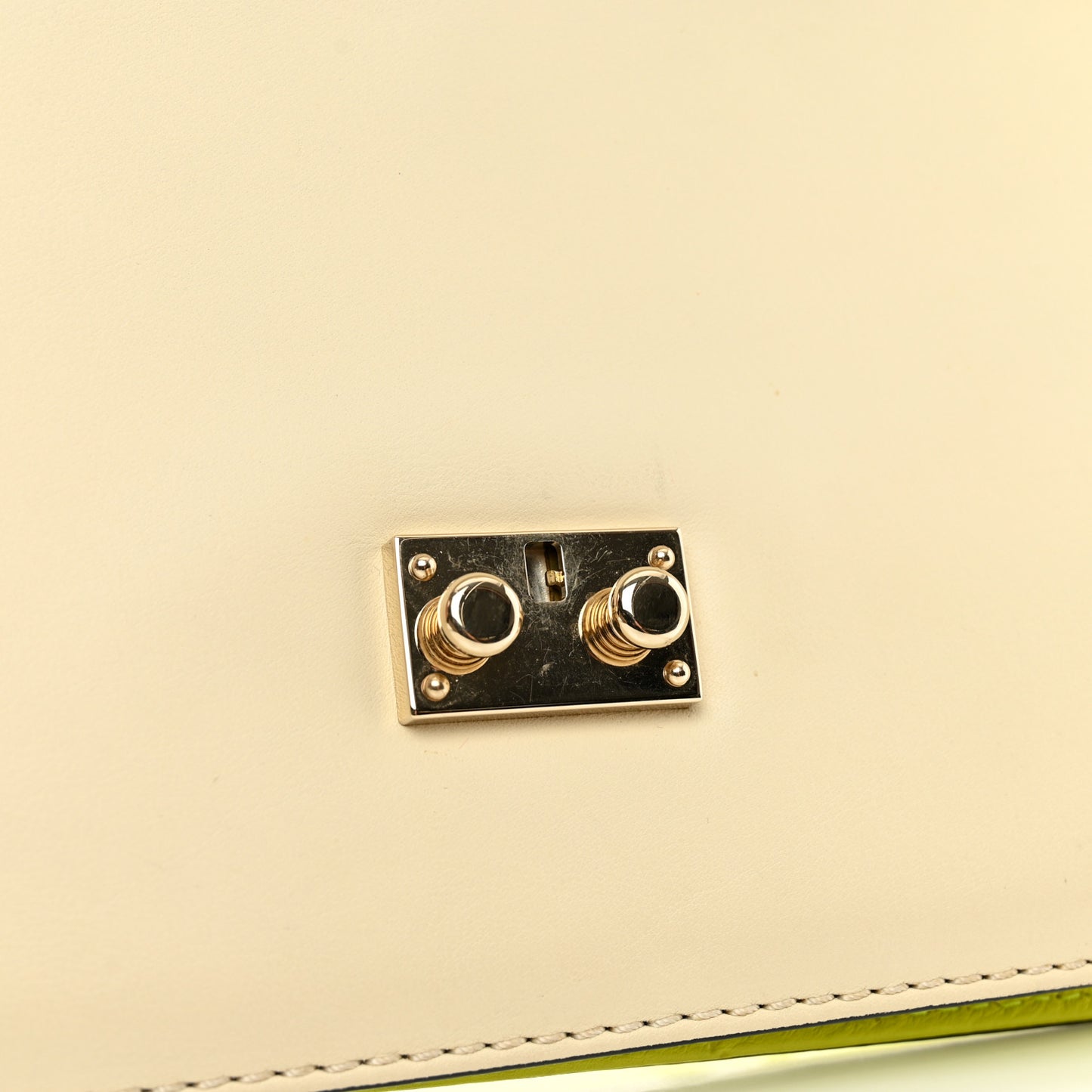 Vitello Medium Glam Lock Rockstud Flap Yellow Fluo Light Ivory